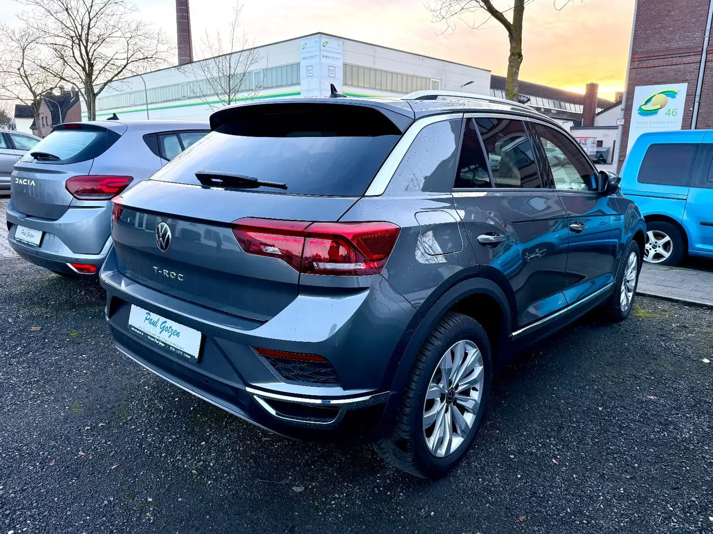 Volkswagen T-Roc Sport Navi|ACC|Kamera|el.Heckklappe|LED Grijs - 2