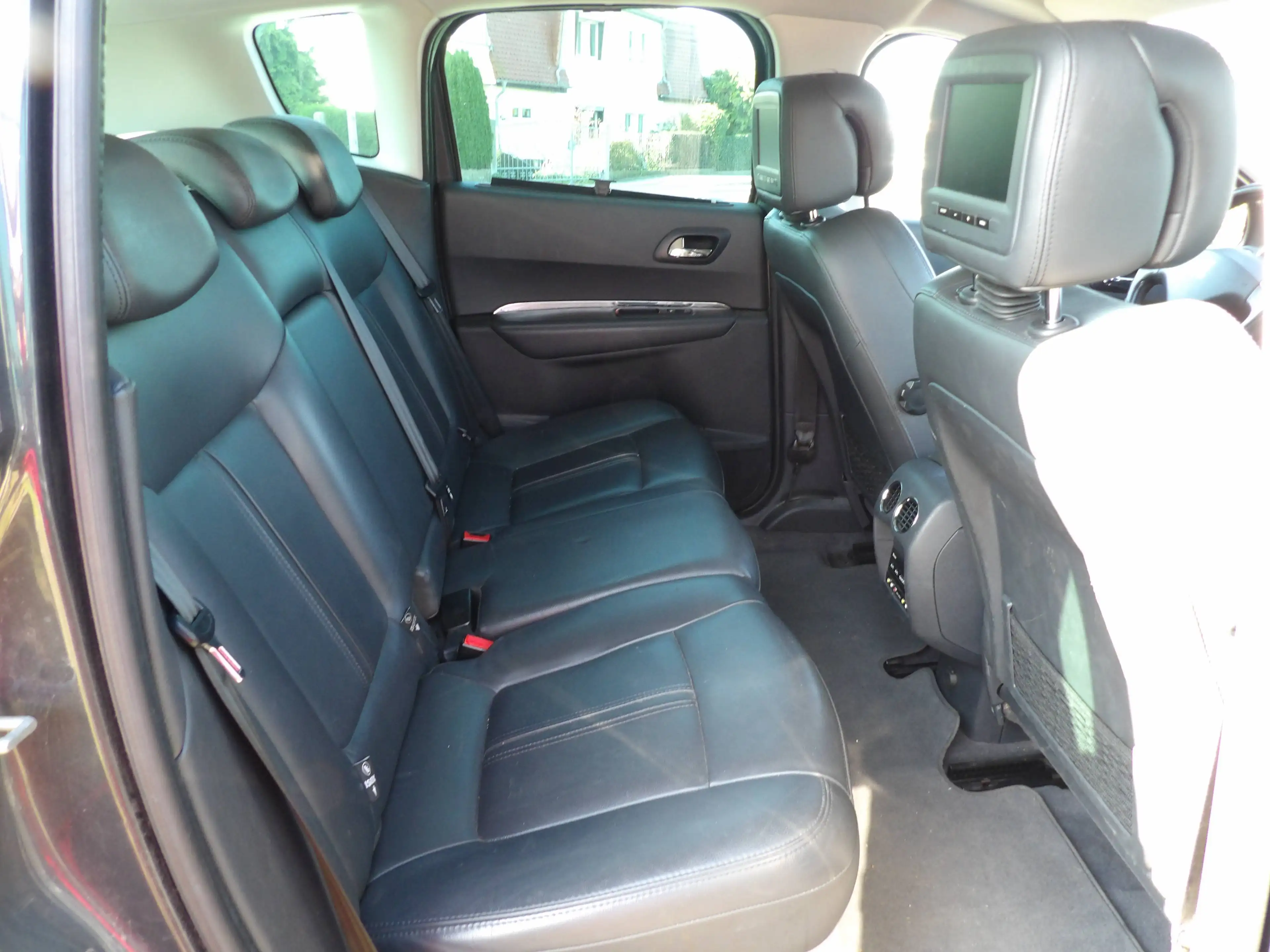 Peugeot 3008 Hybrid4, Allrad, Klima, Navi, HU-AU NEU — photo 10