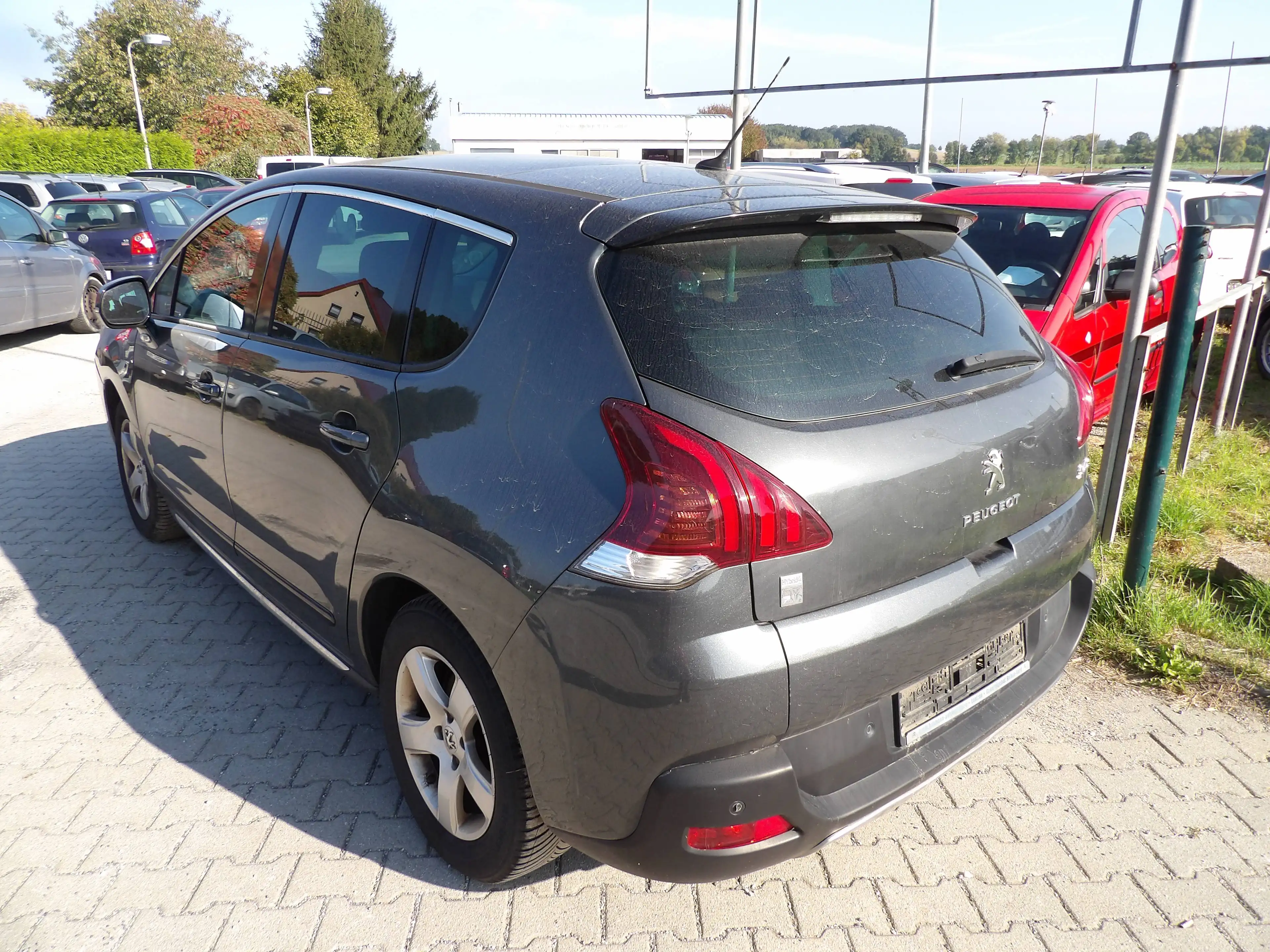 Peugeot 3008 Hybrid4, Allrad, Klima, Navi, HU-AU NEU — photo 5