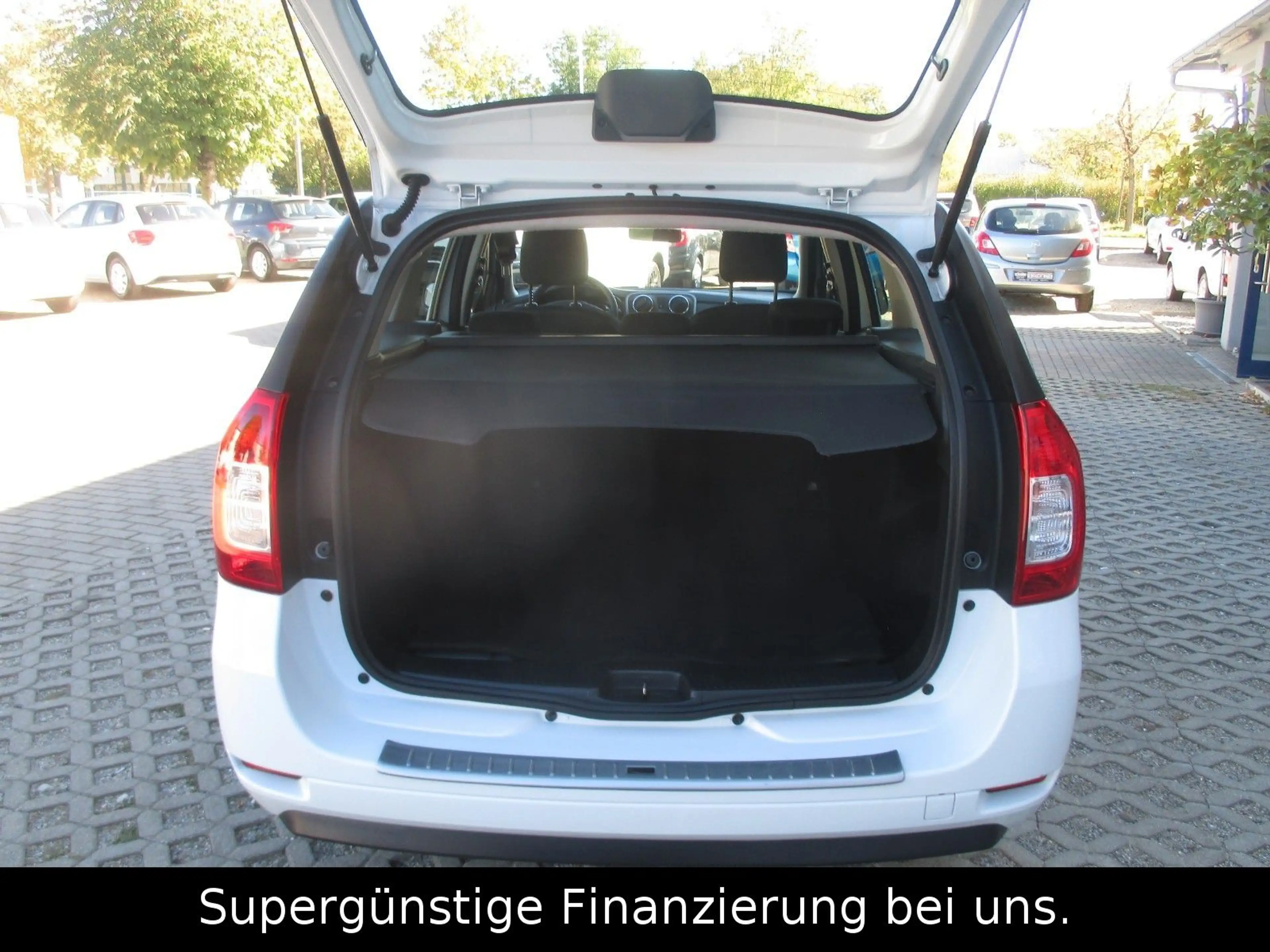 Dacia Logan MCV II Kombi Laureate,KLIMA,GARANTIE — photo 7