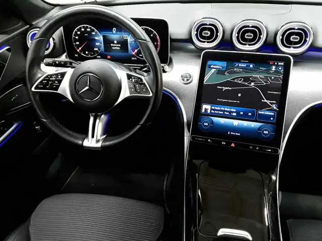 Mercedes-Benz C-Class view 10