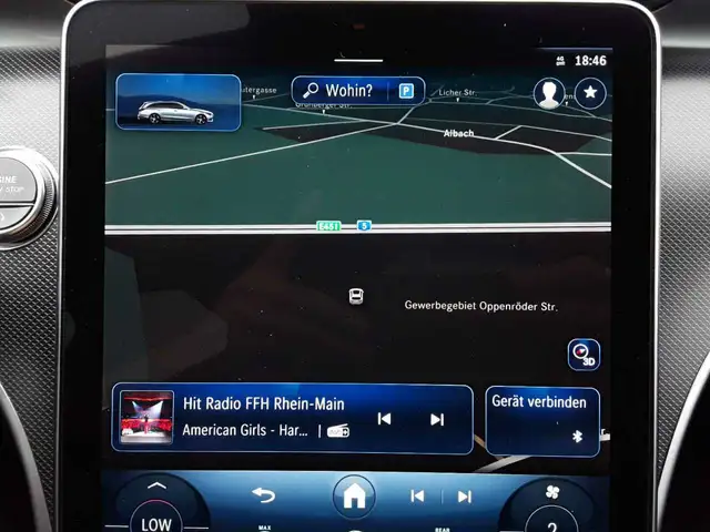 Mercedes-Benz C-Class view 12