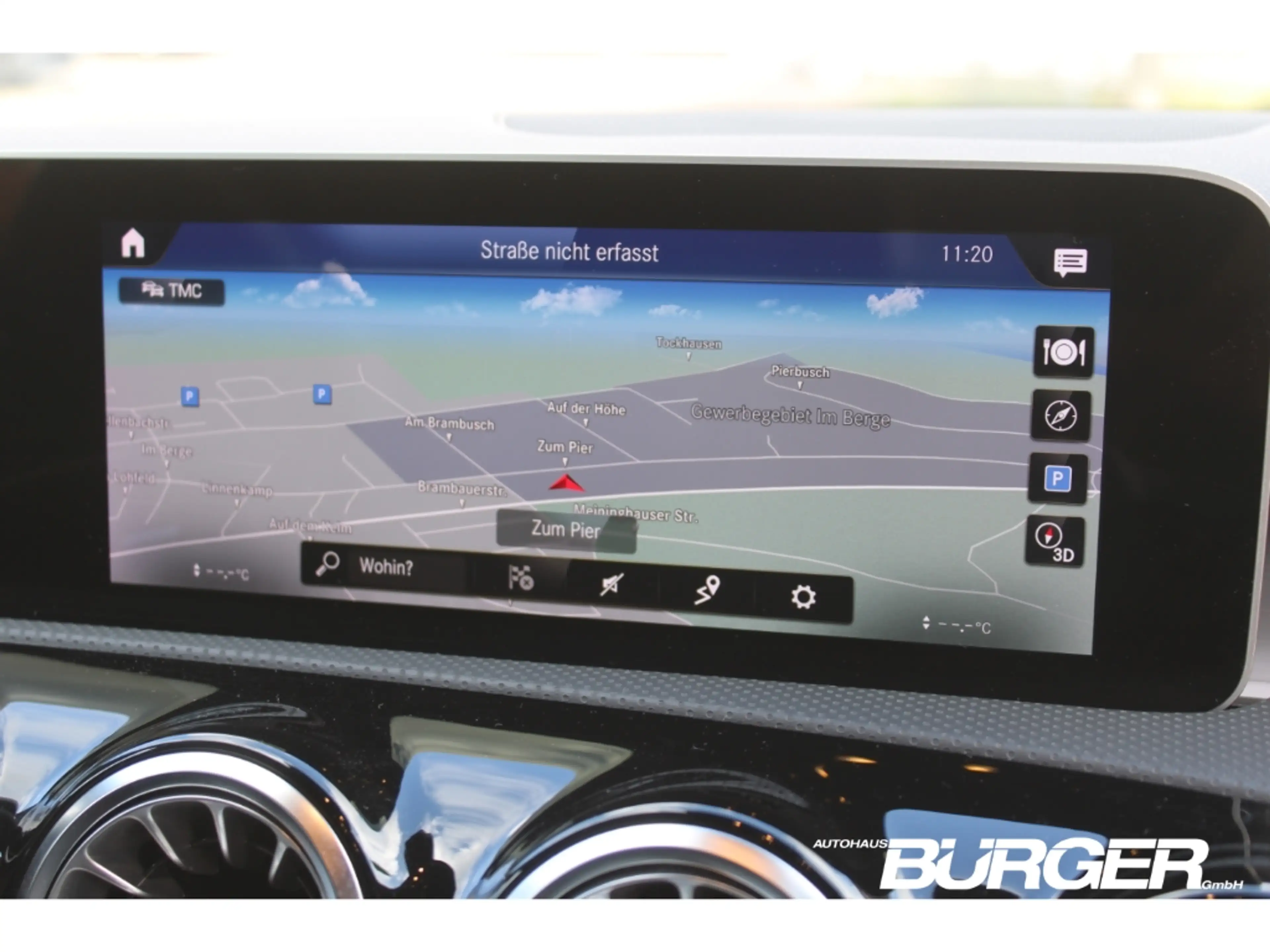 Mercedes-Benz CLA 220 AMG *Geräusche* Navi ACC Kamera SitzHZG LED High-P — photo 14