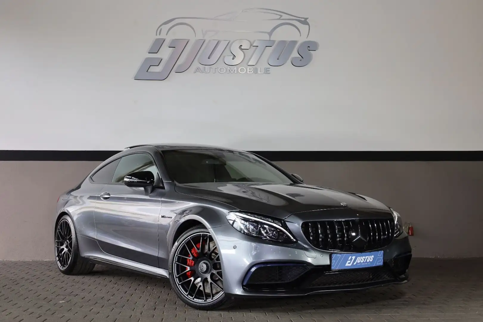 Mercedes-Benz C 63 AMG C63s AMG Coupé/Burmester/TOTW/CARBON/WIFI/R19*20 Gris - 1