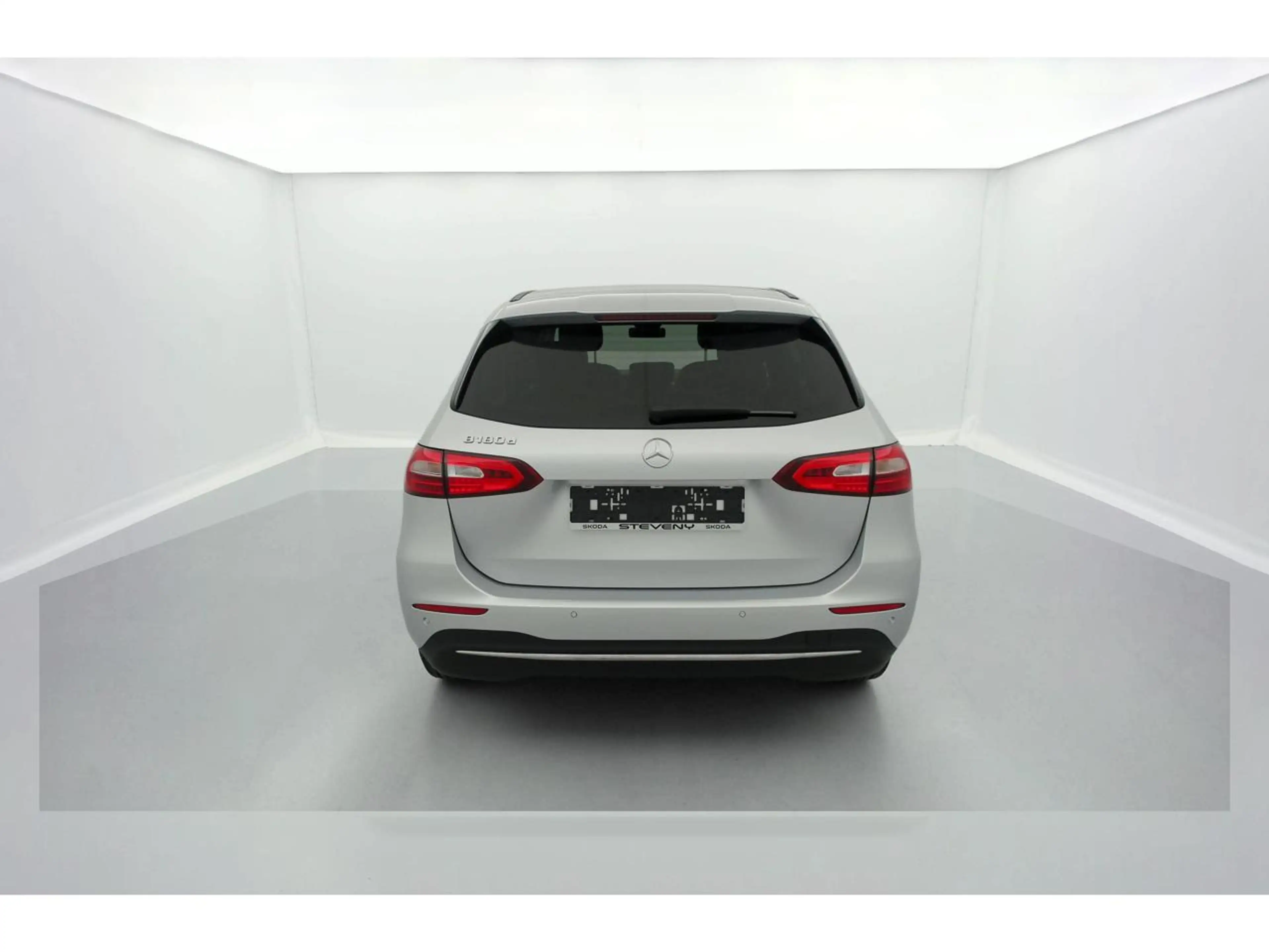 Mercedes-Benz B 180 180d Business Solution — photo 6