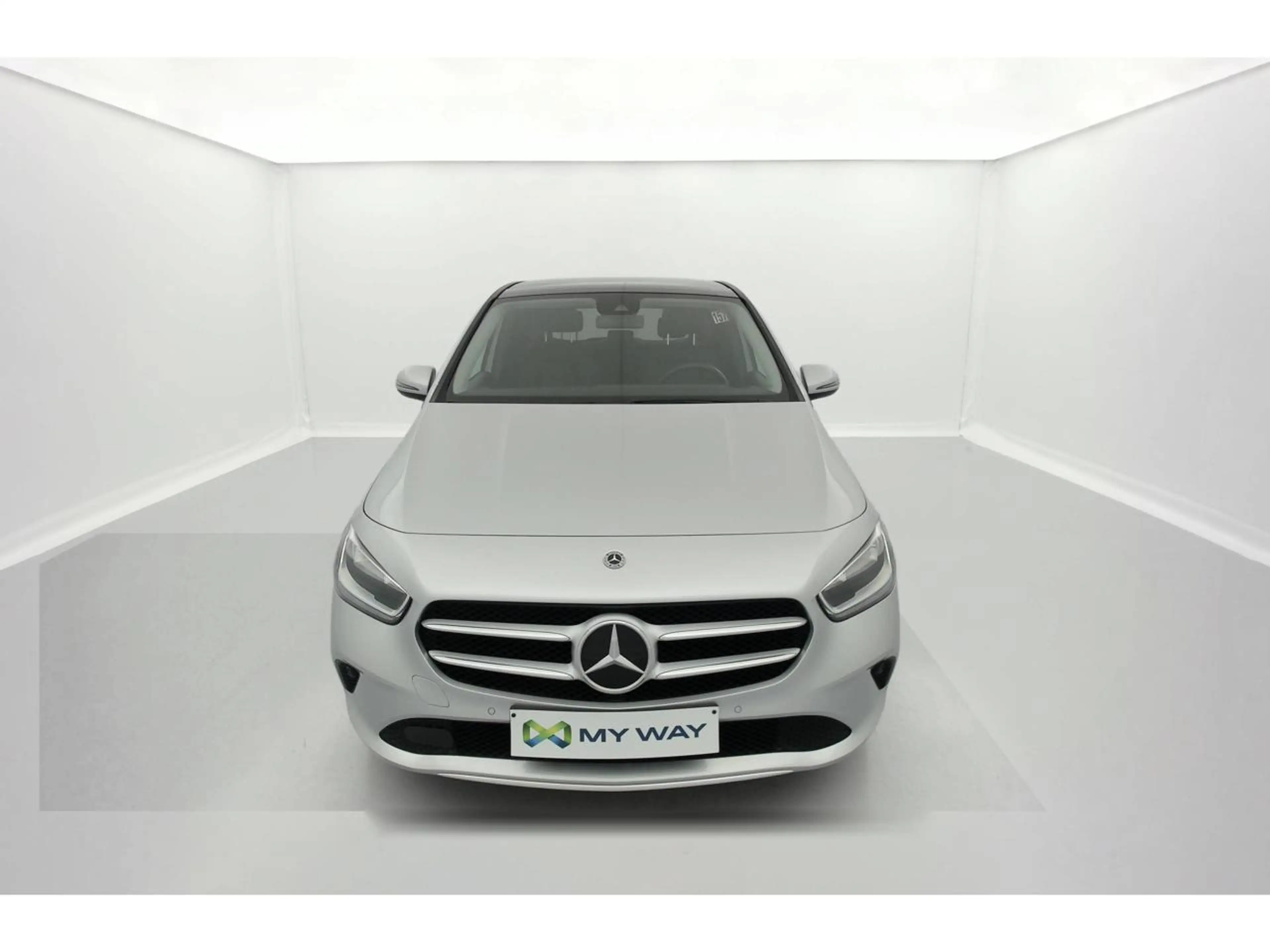 Mercedes-Benz B 180 180d Business Solution — photo 2