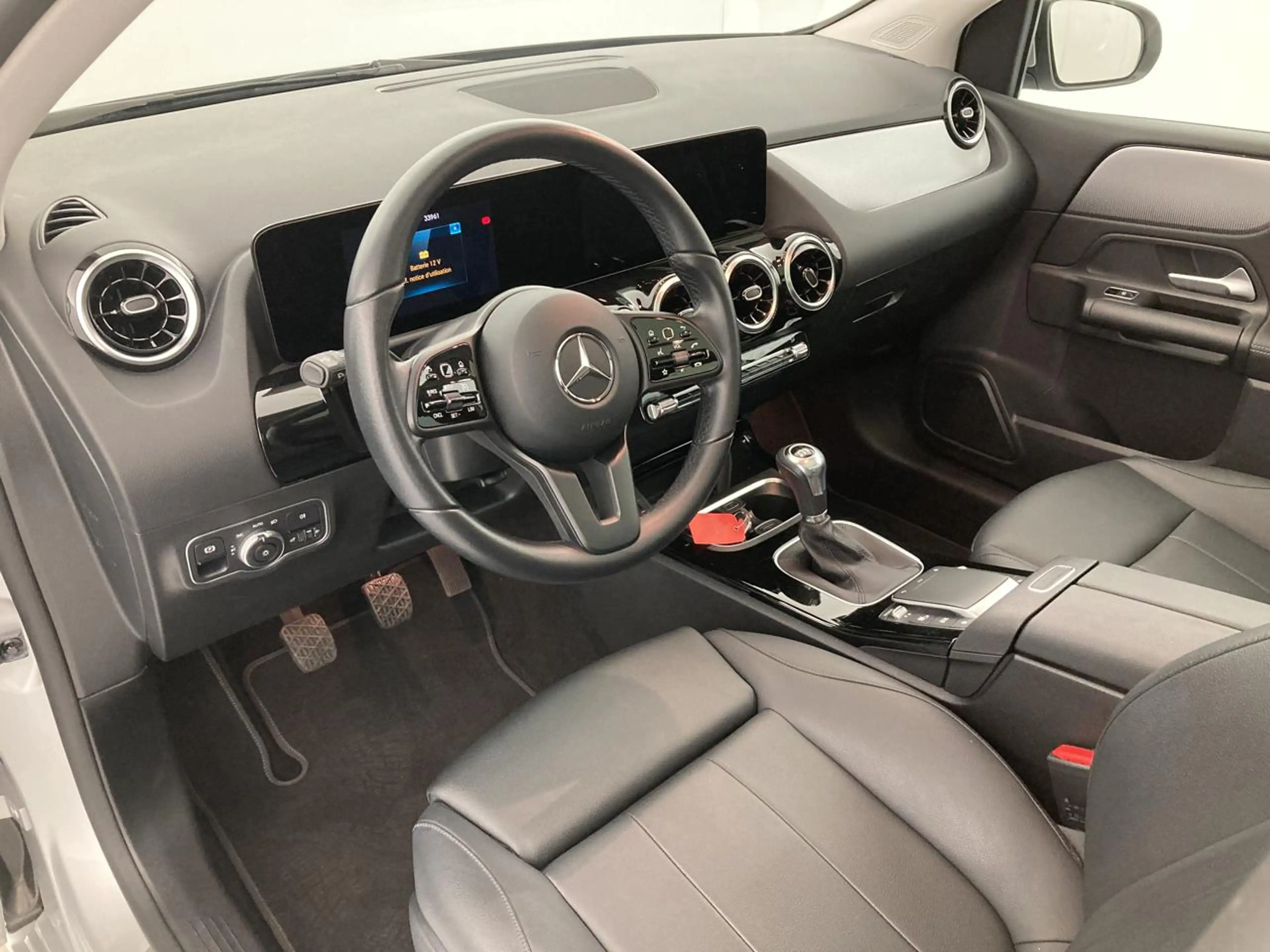 Mercedes-Benz B 180 180d Business Solution — photo 13