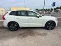 Volvo XC60 D4 Geartronic R-design - thumbnail 4