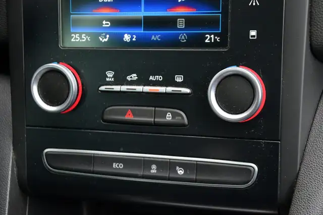 Renault Megane view 17