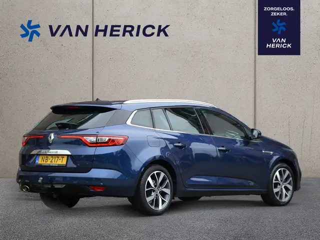 Renault Megane view 4