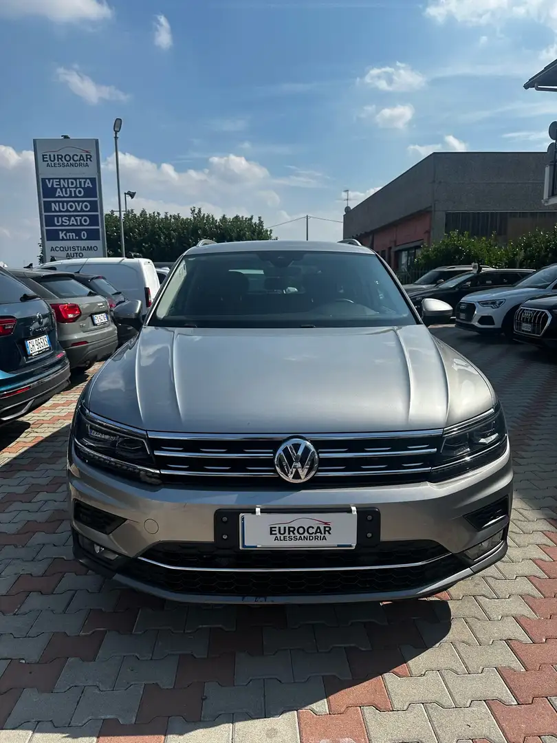 Volkswagen Tiguan 2.0 tdi Advanced 4motion 150cv dsg Silber - 2