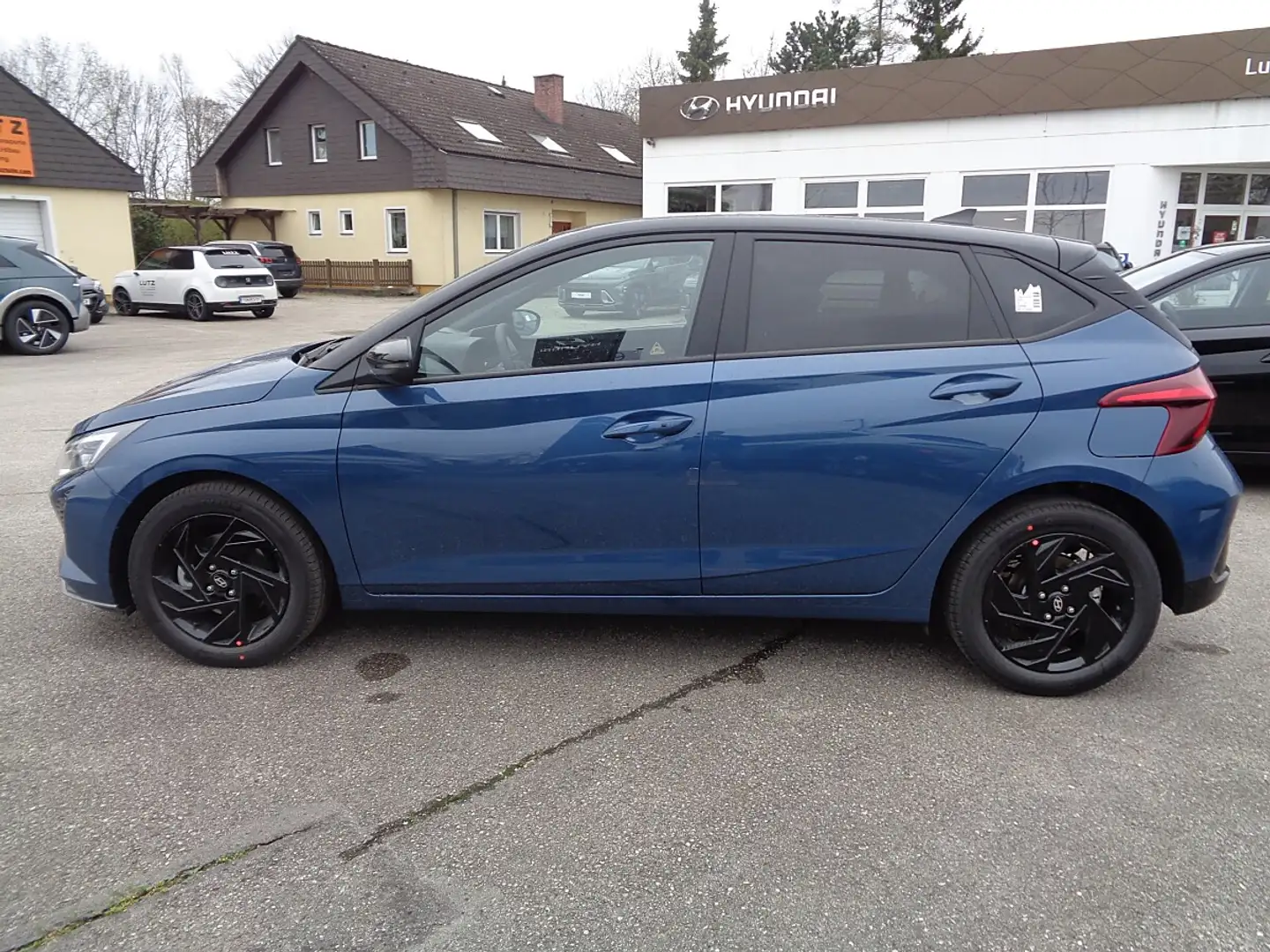 Hyundai i20 1,0 T-GDI GO Plus DCT b6bu2-PP3/P4/P5-OO2/O6/O7 Blau - 2