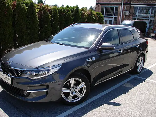 Kia Optima Wagon 1,7 CRDi ISG Gold DCT ** AUTOMATIK **
