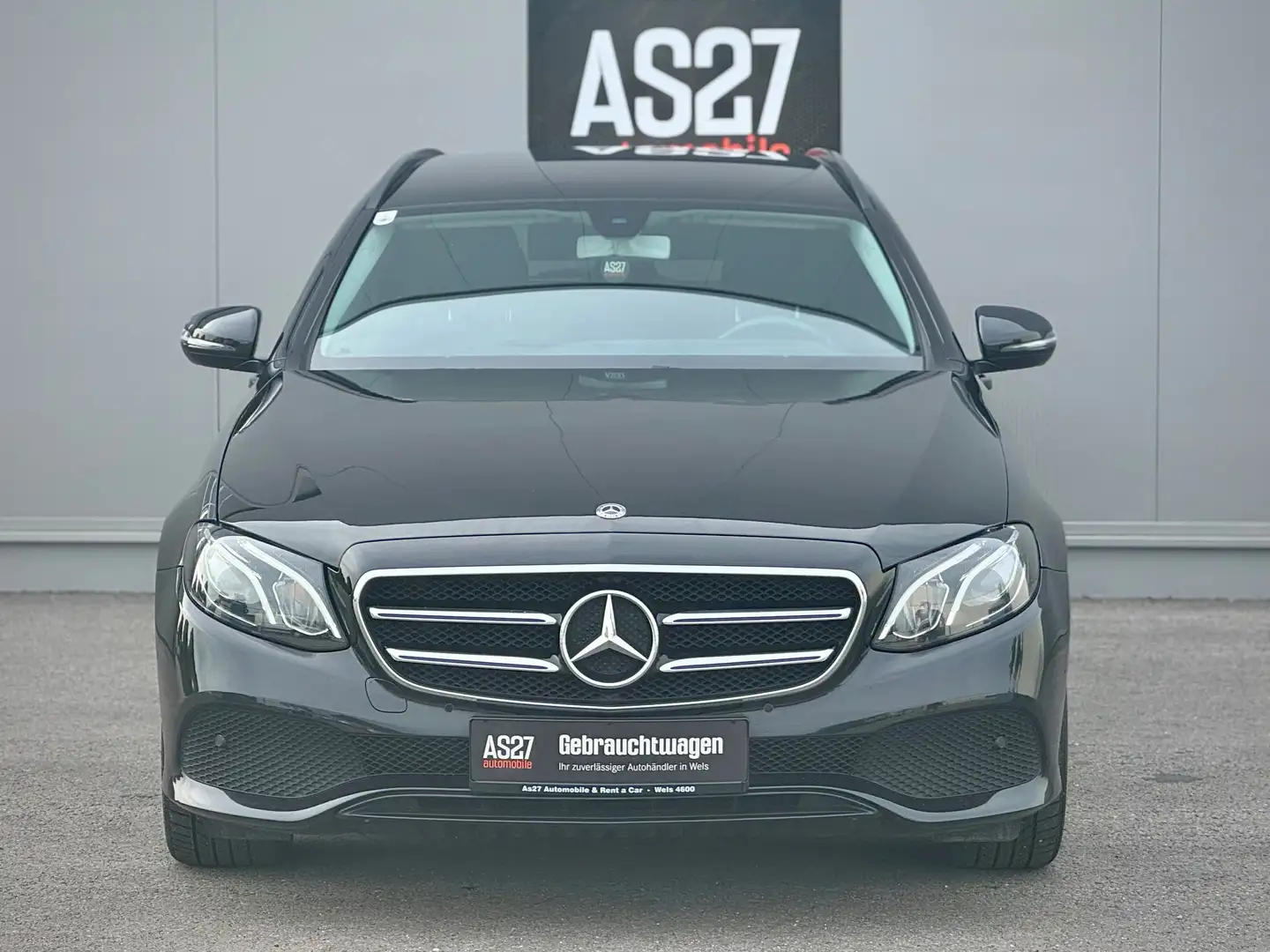 Mercedes-Benz E 220 E 220 d Avantgarde Nero - 2