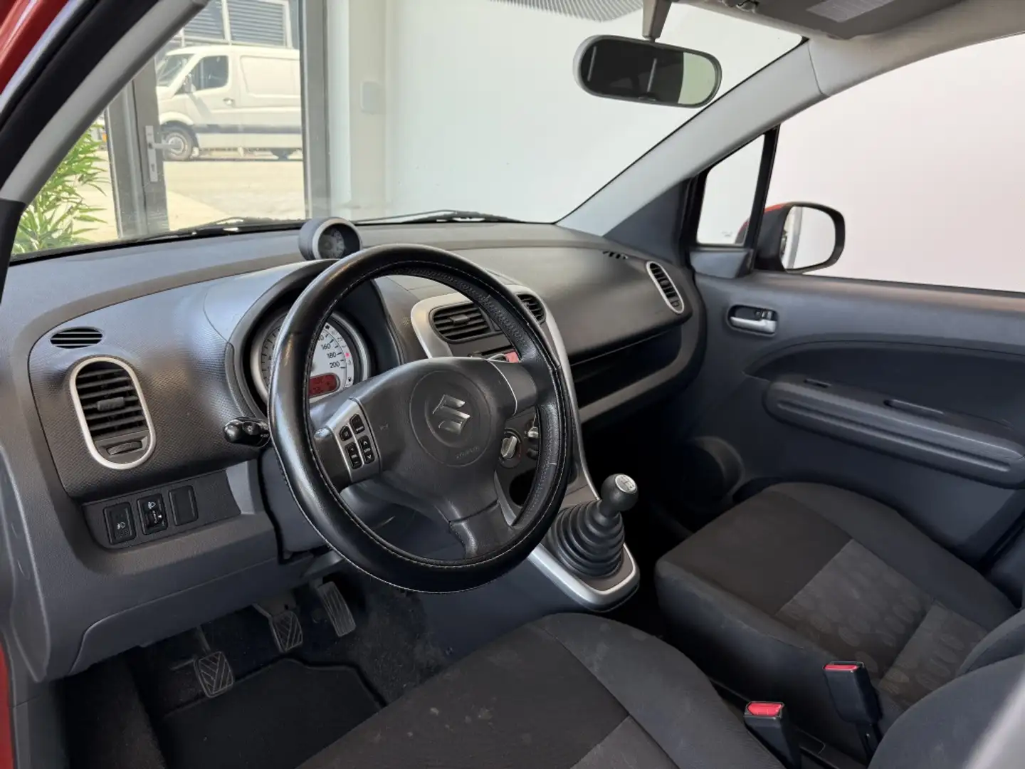 Suzuki Splash 1.2 Exclusive Orange - 2