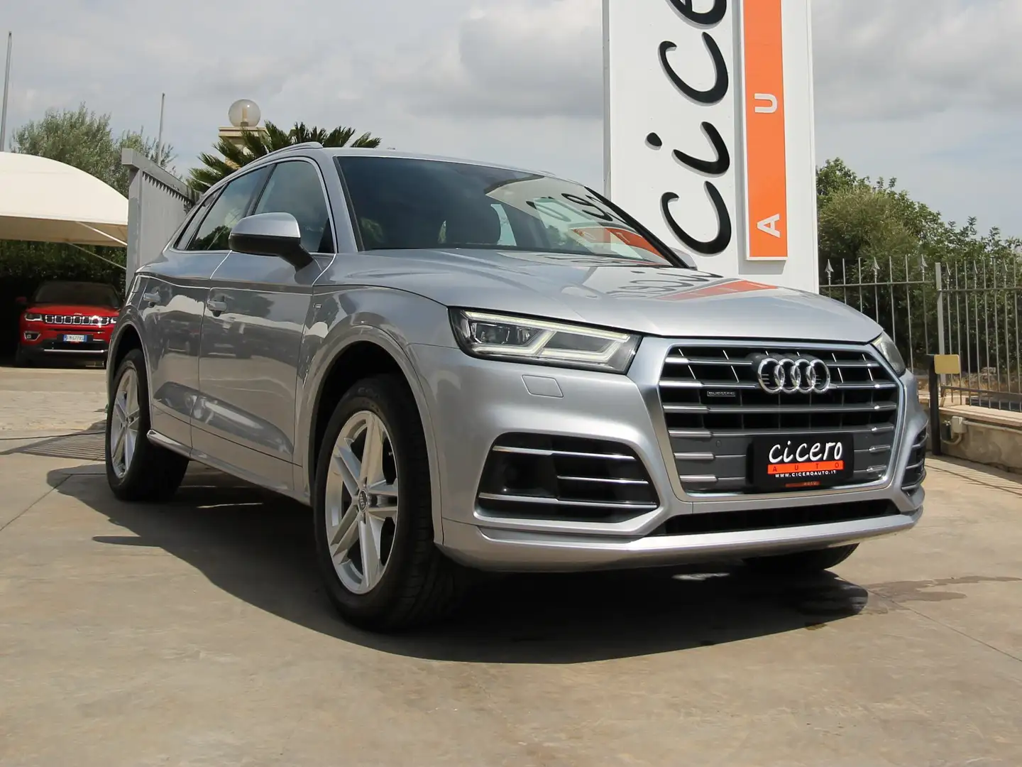 Audi Q5 40 tdi S line Plus quattro 190cv s-tronic |2019 Argent - 1