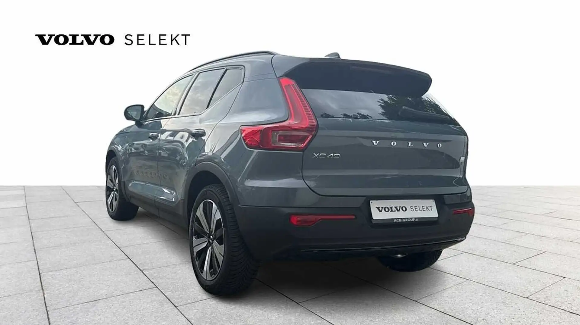 Volvo XC40 Recharge Ultimate Dark, T4 plug-in hybrid Gris - 2