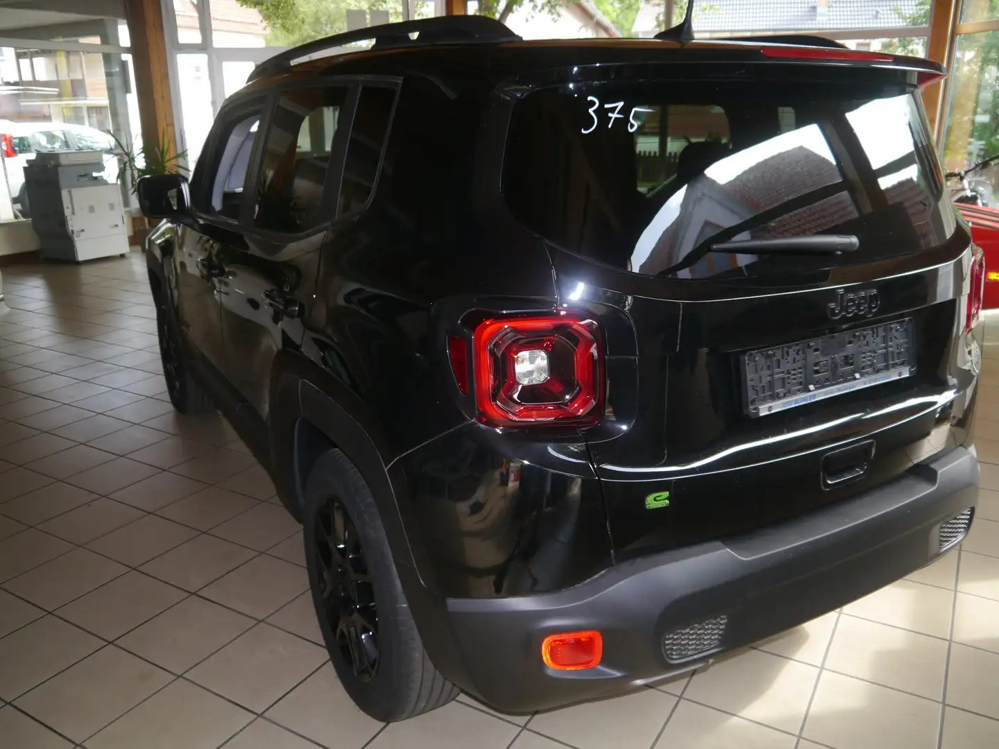 Jeep Renegade 1.5 GSE T4 48V e-Hybrid Automatik Upland Schwarz - 2