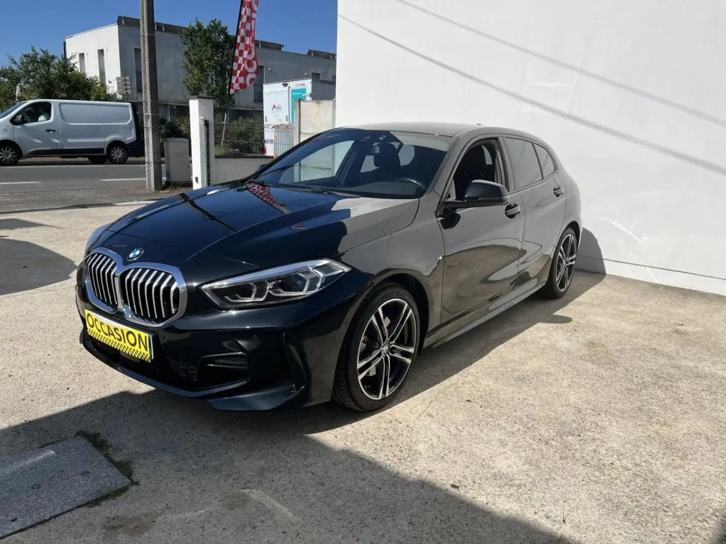BMW 118 SERIE 118i -136 CH BV DKG7 M SPORT F40 GARANTIE 12 Noir - 1