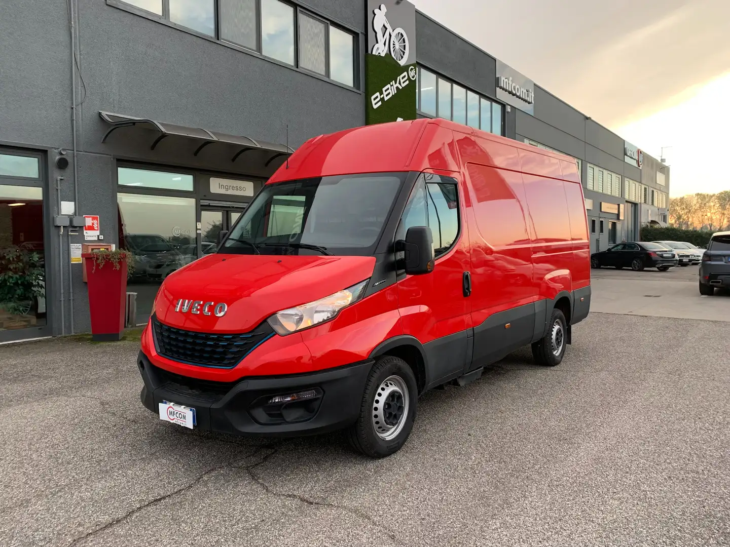 Iveco Daily 35S14NV 3.0 NATURAL POWER PM-SL-TM Rosso - 1
