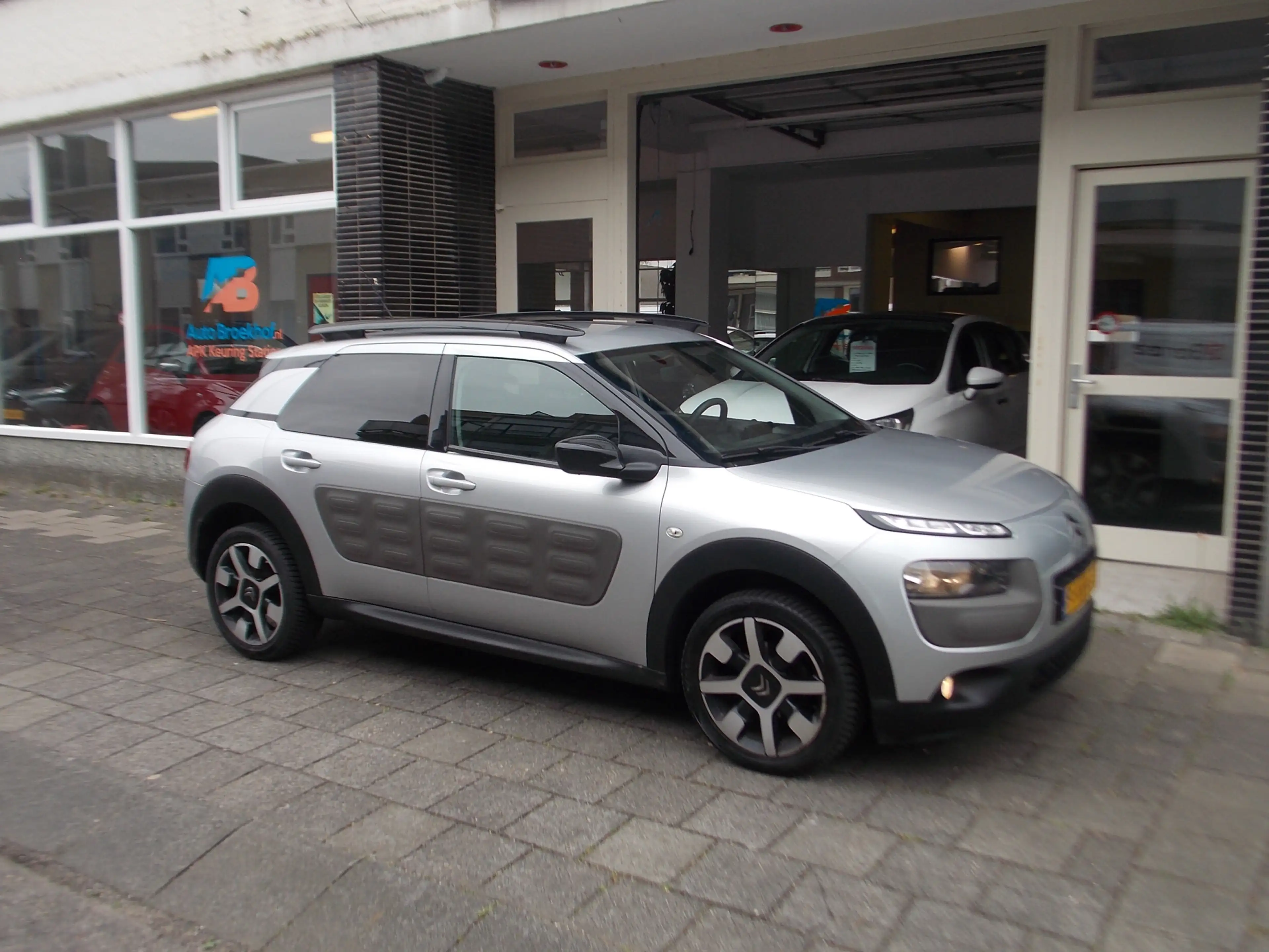 Citroen C4 Cactus 1.2 e-VTi Feel NAVI CAMERA AUTOMAAT INCL APK — photo 3