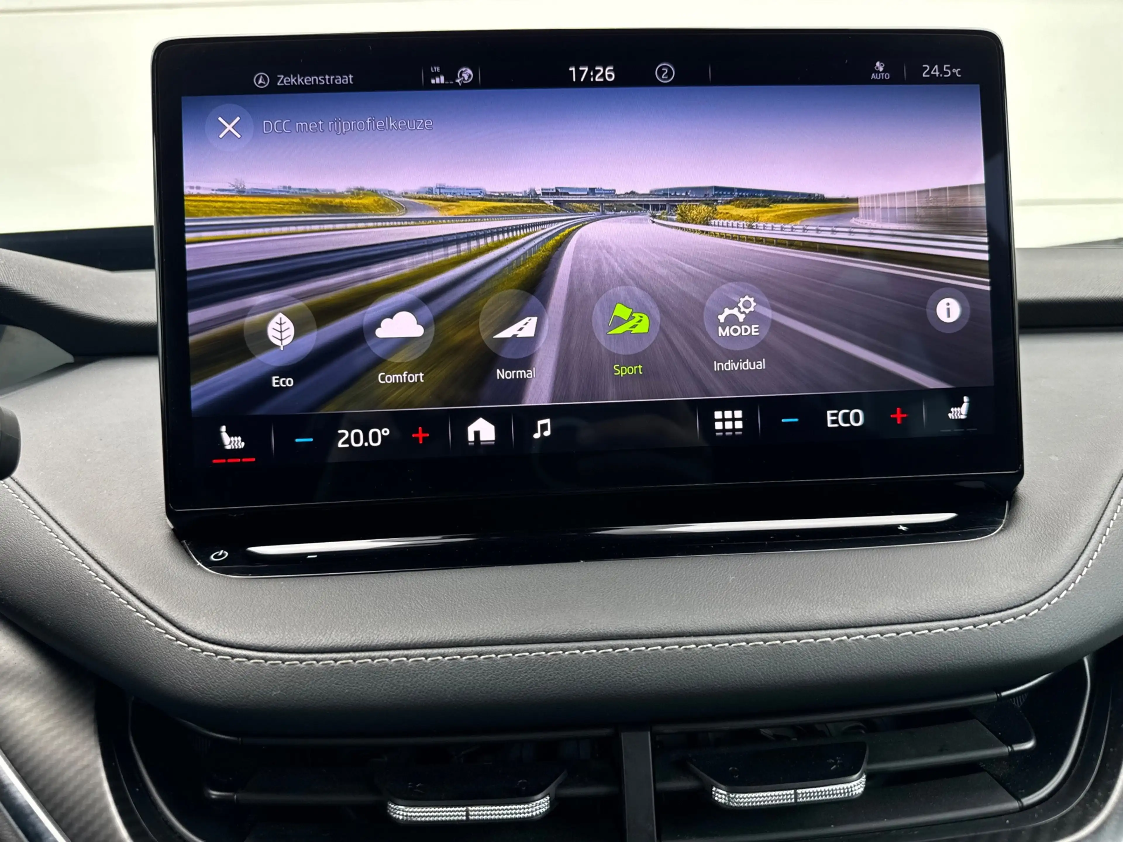 Skoda Enyaq 60 Sportline Org NL Pano Hud Canton Warmtepomp SOH — photo 31