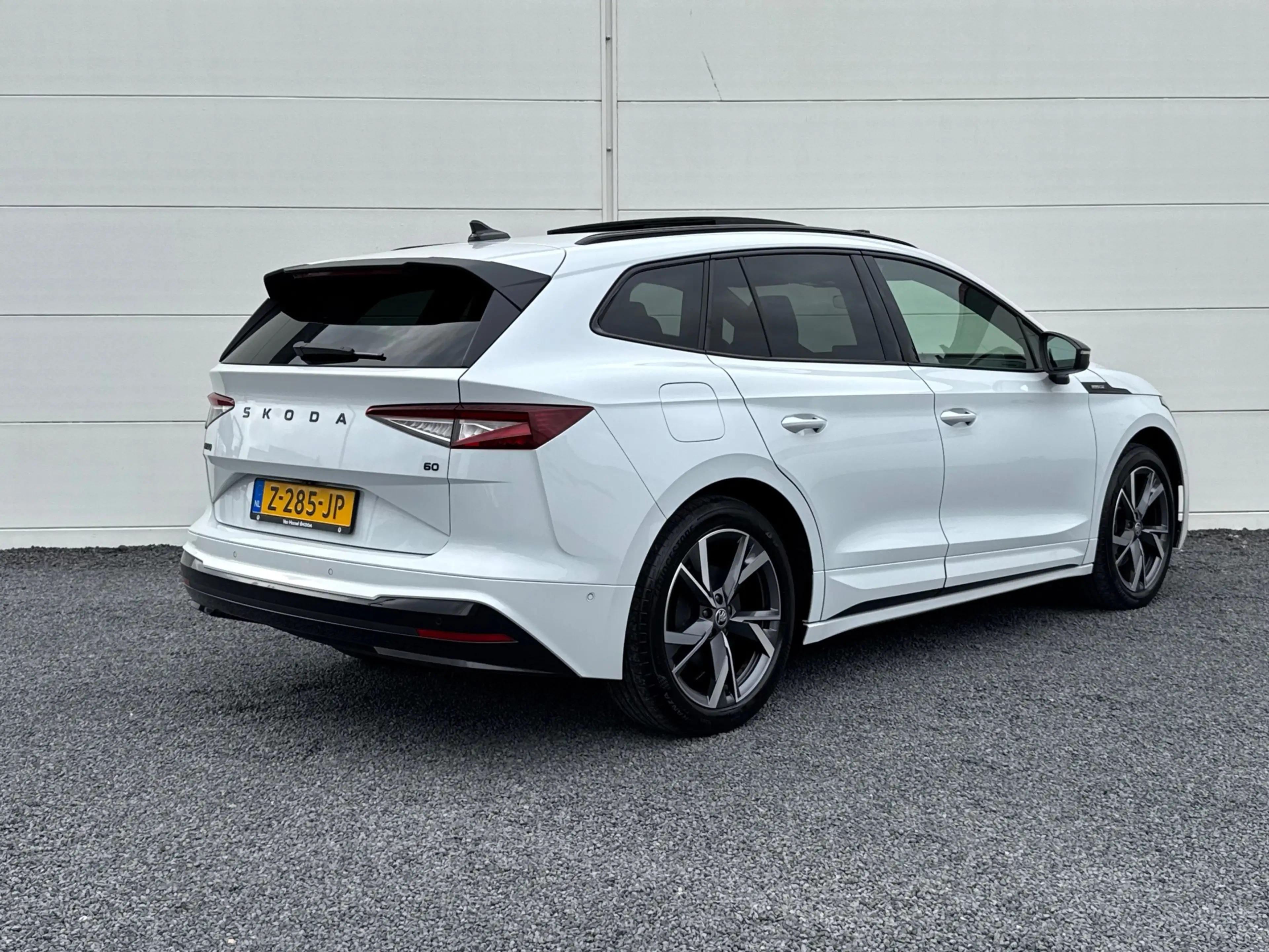 Skoda Enyaq 60 Sportline Org NL Pano Hud Canton Warmtepomp SOH — photo 2