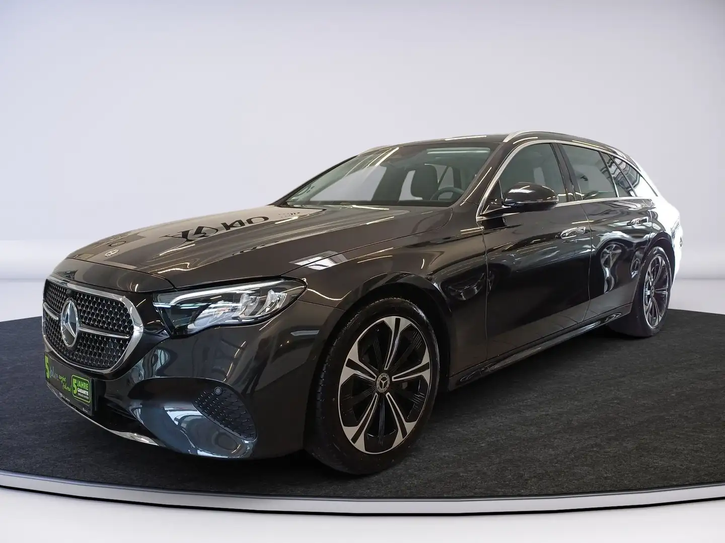 Mercedes-Benz E 300 de T DISTRONIC AHK LED HP Grau - 2