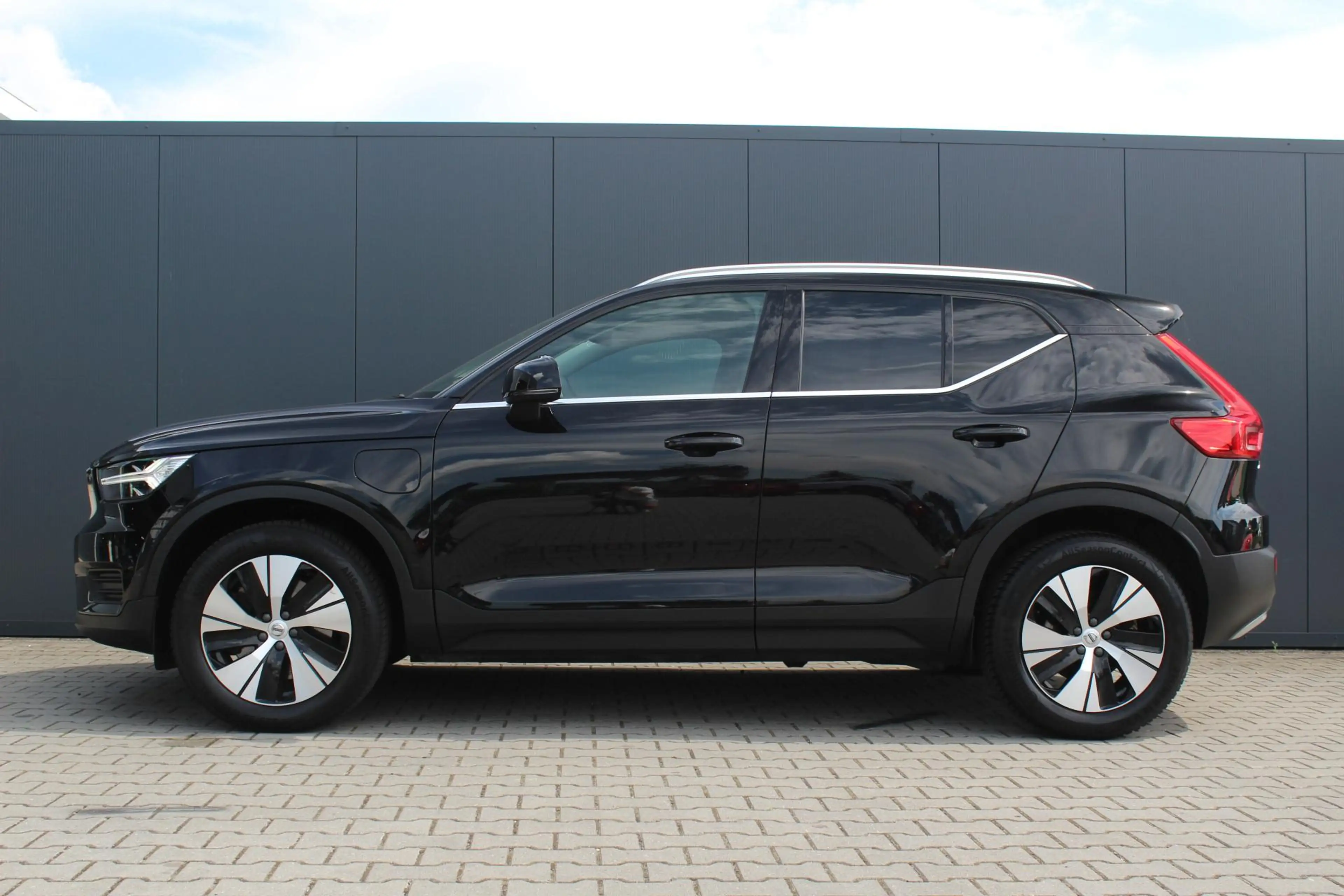 Volvo XC40 1.5 T4 Recharge Inscription Expression | Incl. 12 — photo 14
