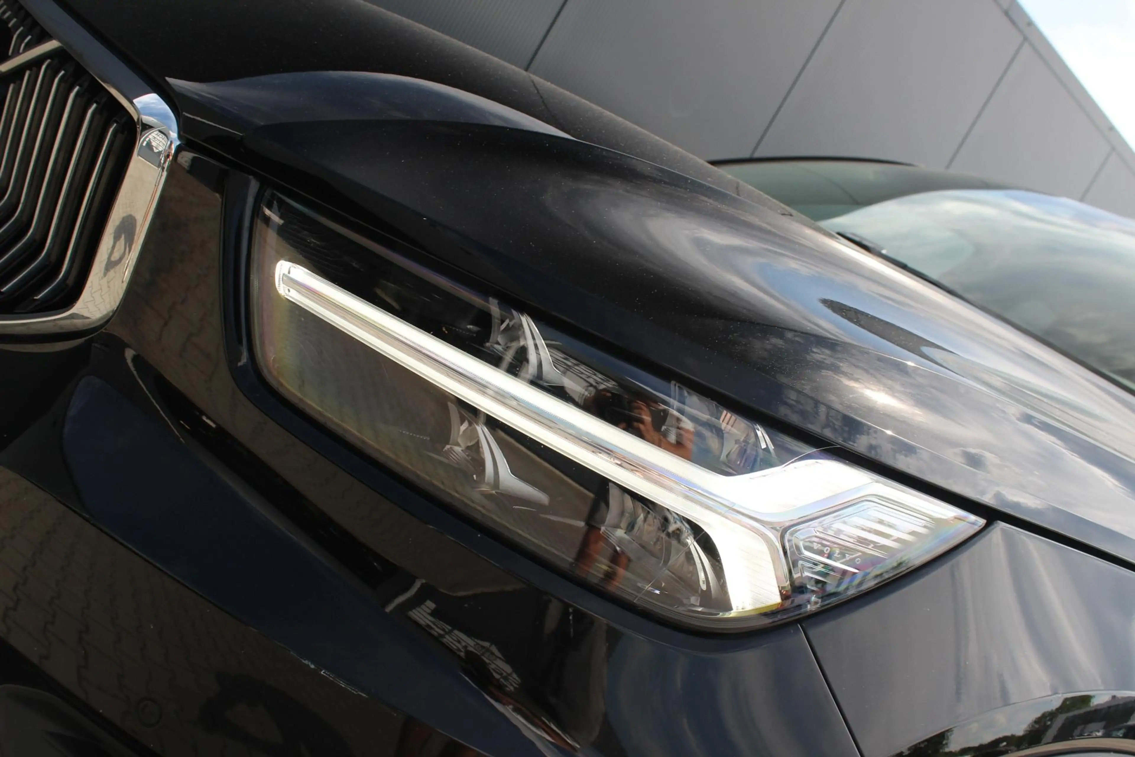 Volvo XC40 1.5 T4 Recharge Inscription Expression | Incl. 12 — photo 6