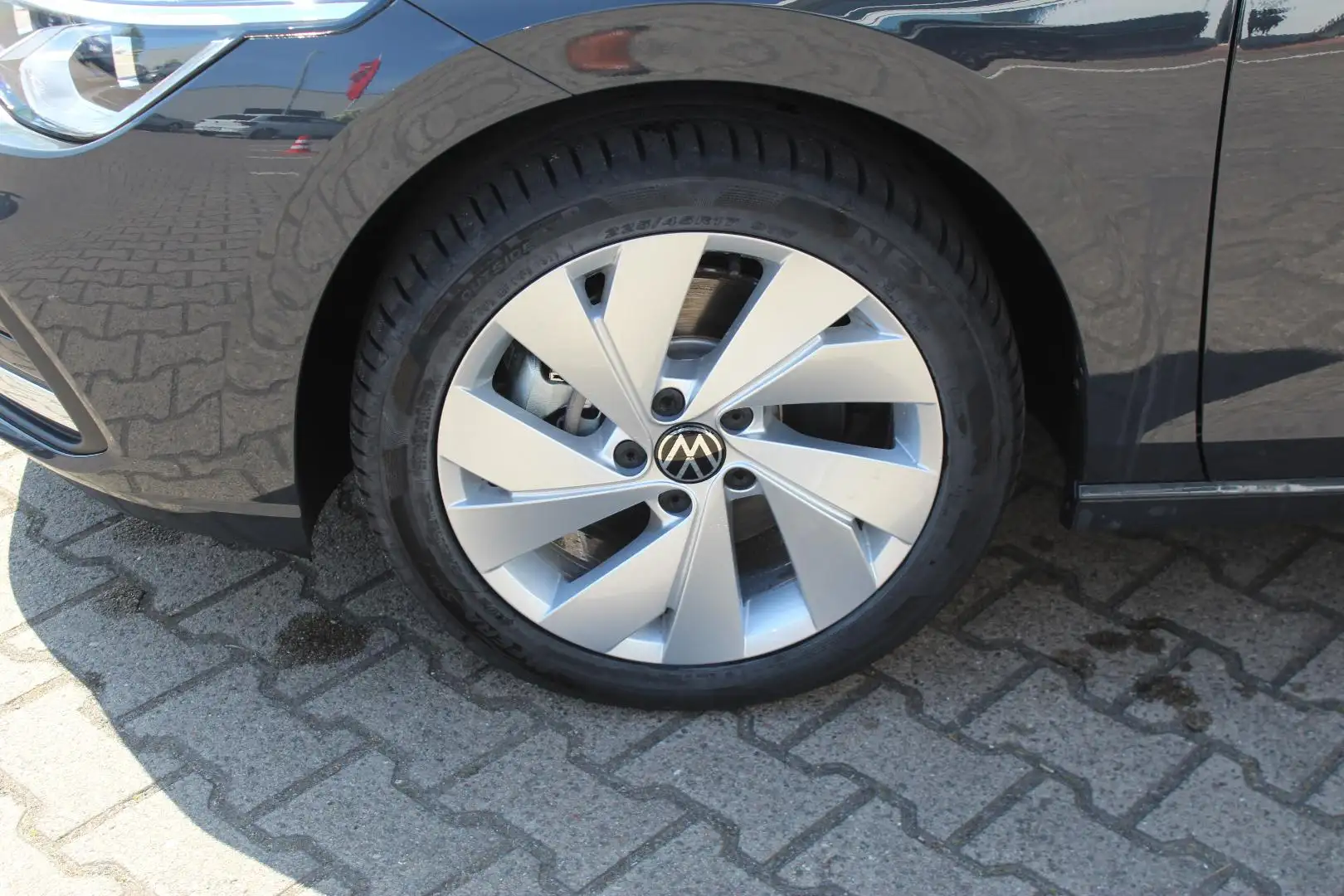 Volkswagen Golf Variant Style Golf VIII Variant 2.0 TSI 4x4 DSG Panorama E Grau - 2