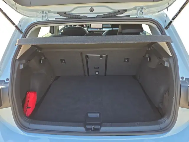 Volkswagen Golf view 14