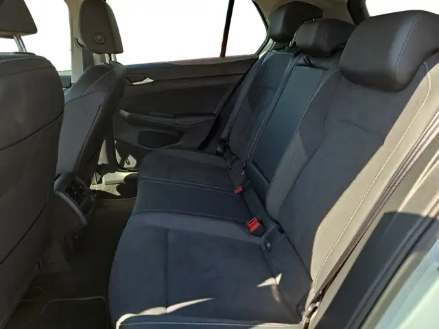 Volkswagen Golf view 10