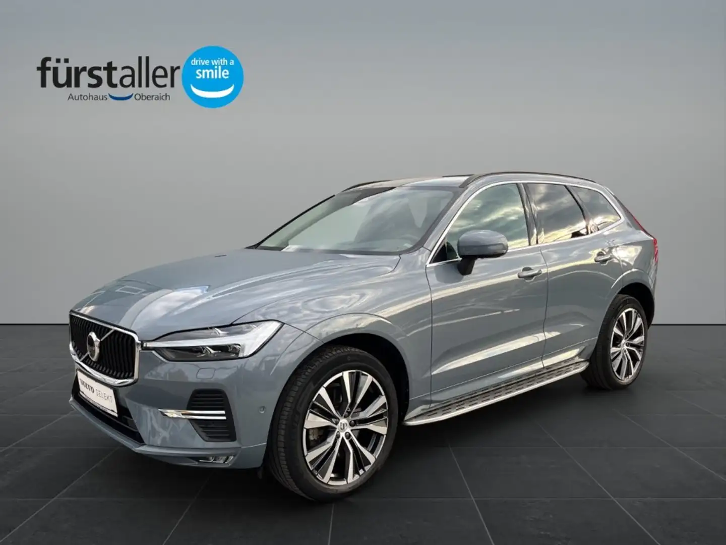 Volvo XC60 B4 (D) Momentum Pro Grau - 1