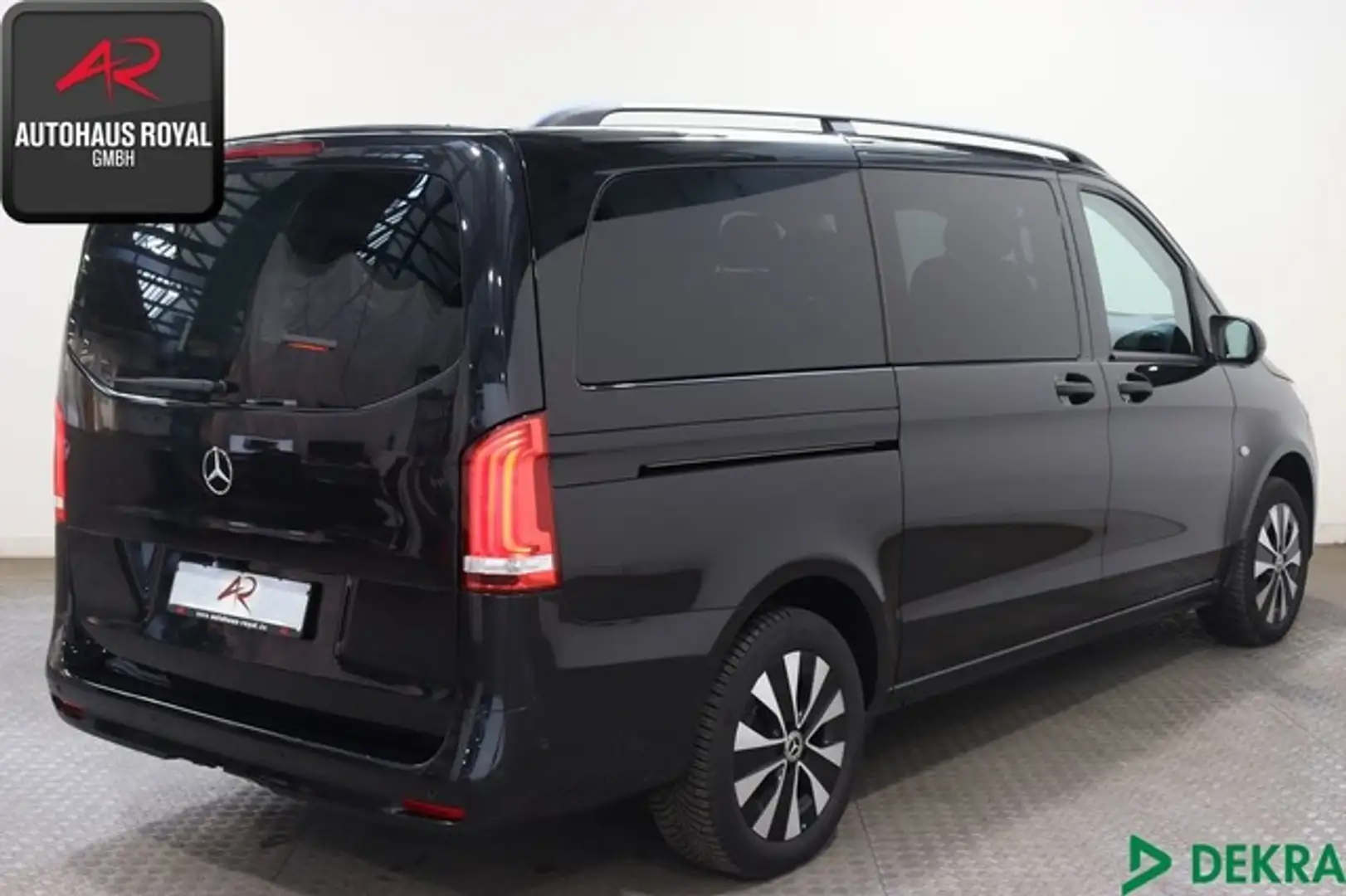 Mercedes-Benz Vito Tourer 119 CDI 4M LANG 8 SITZE STANDHZ,AHK Noir - 2