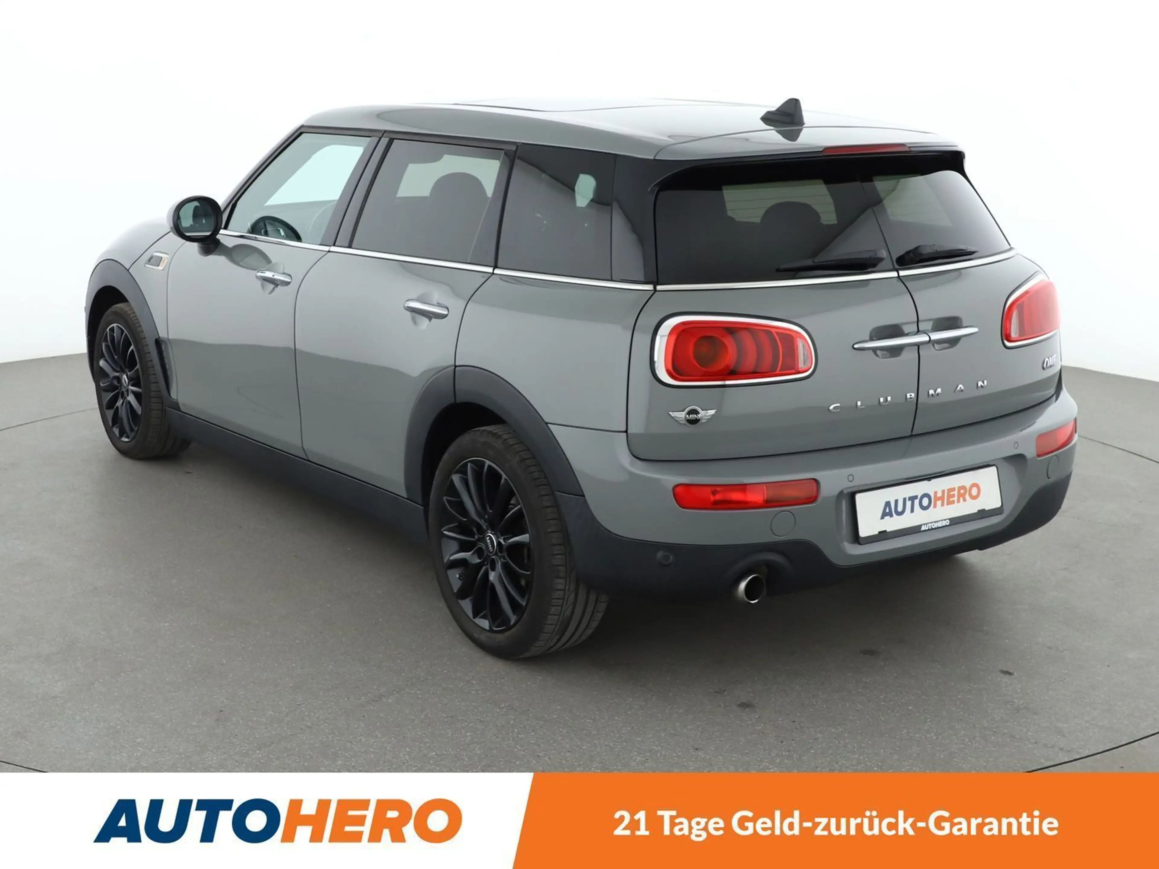 MINI One Clubman One*NAVI*LED*TEMPO*PDC*PANO* — photo 4