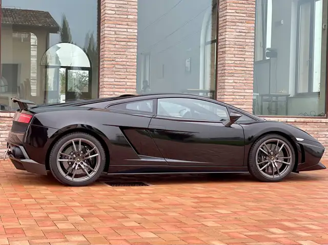 Lamborghini Gallardo Coupe Coupe 5.2 LP 570-4 Superleggera E.T. e-gear