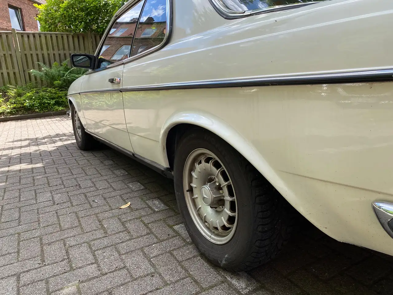 Mercedes-Benz Baureihe 123 280 CE, foto 9