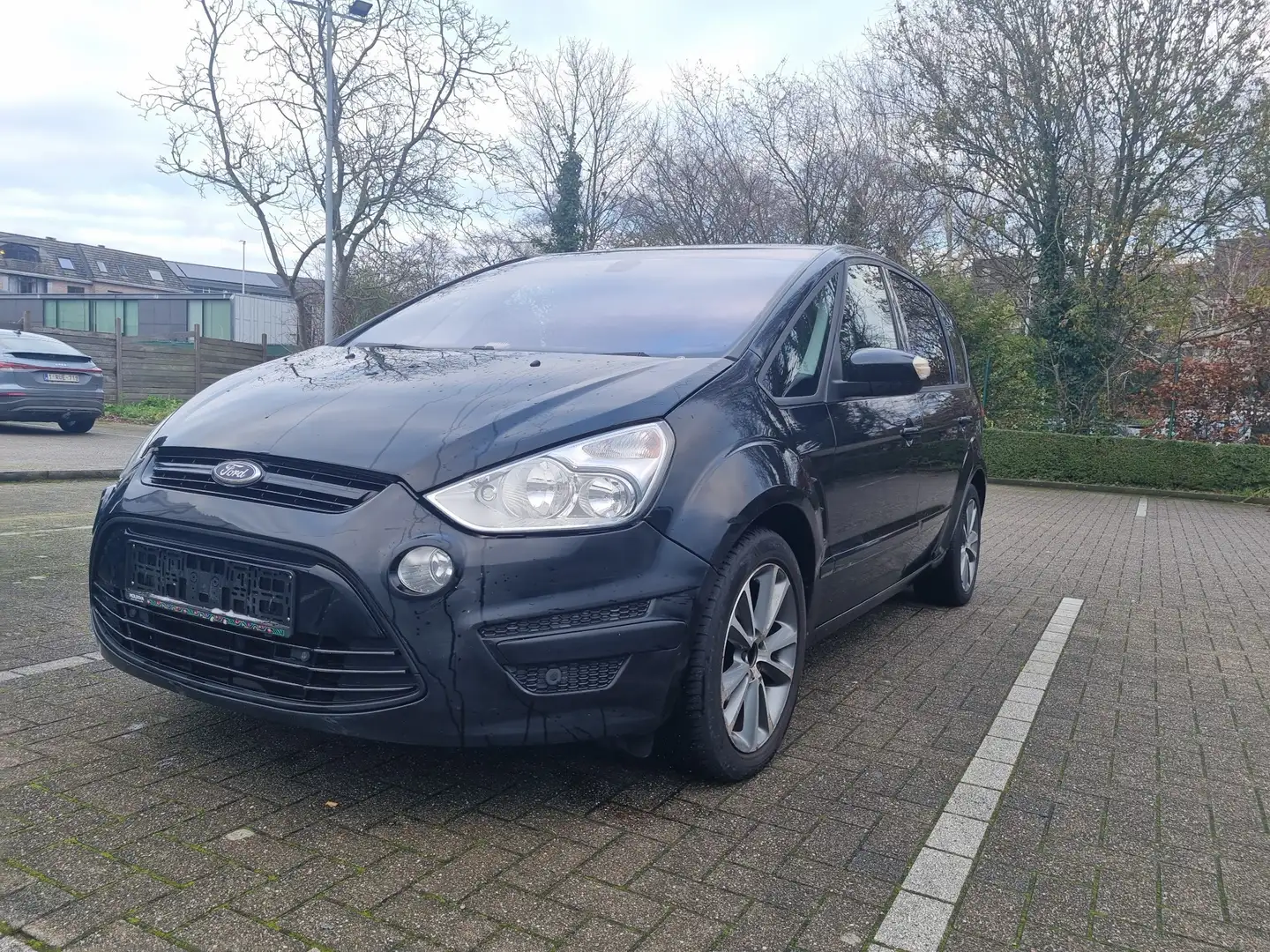 Ford S-Max 2.0 TDCi Sound Connection Noir - 1