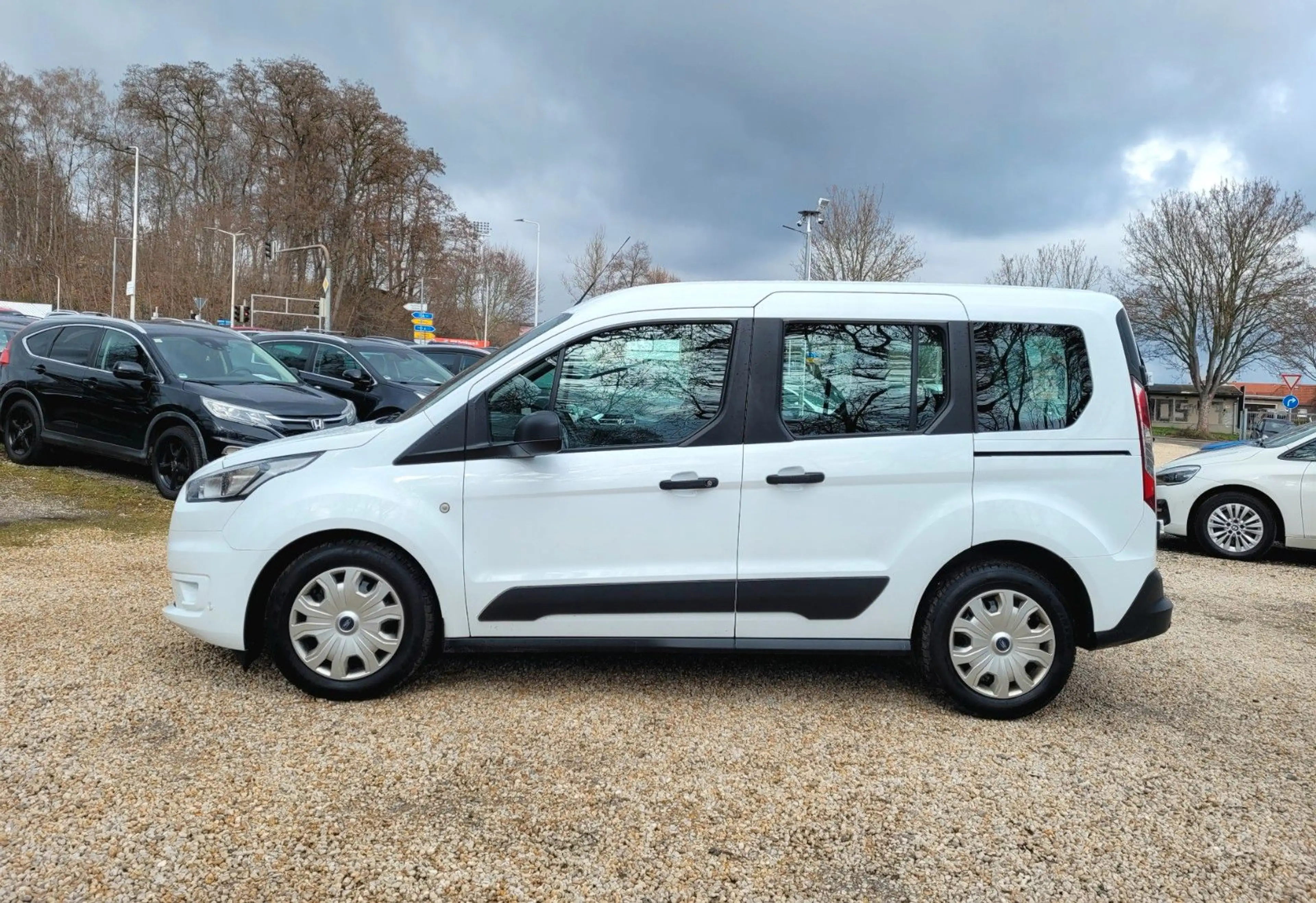 Ford Transit Connect 1.5*Klima*SZH*Temp*PDC* — photo 2