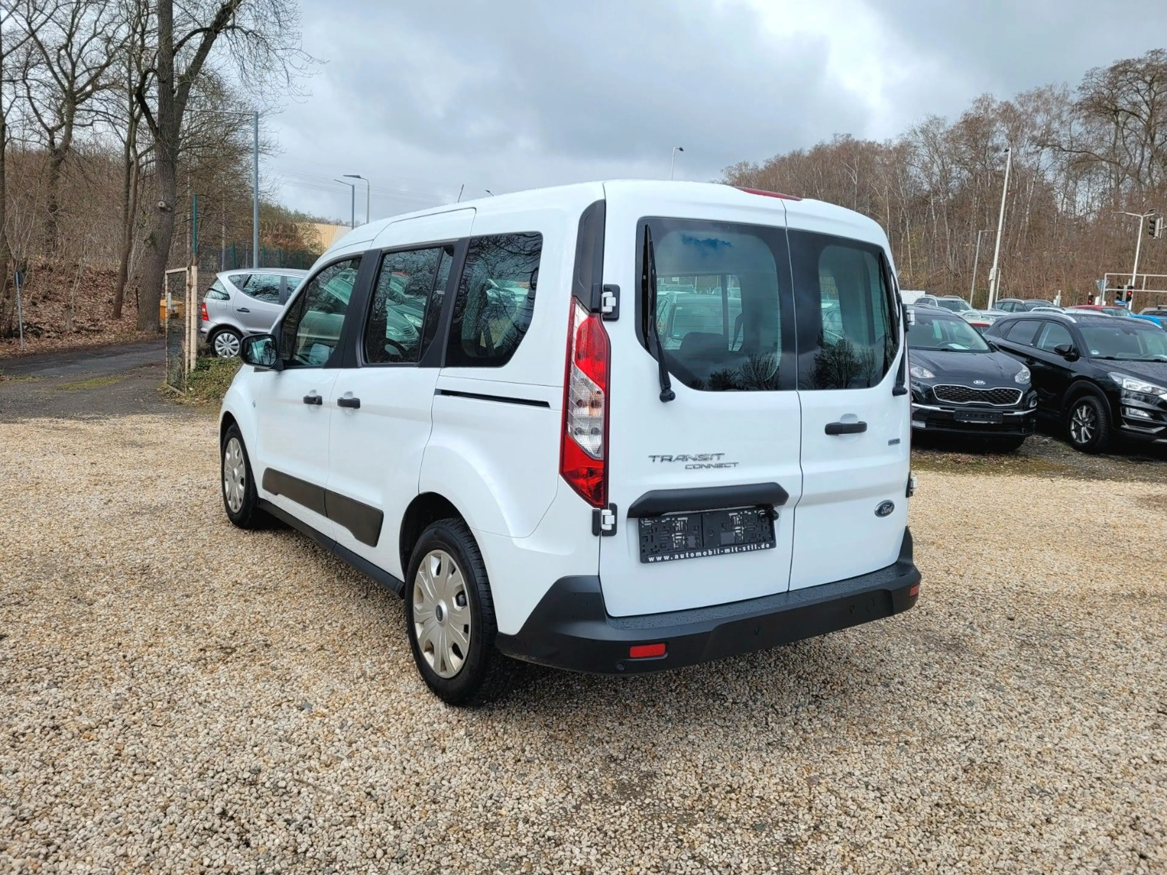 Ford Transit Connect 1.5*Klima*SZH*Temp*PDC* — photo 4