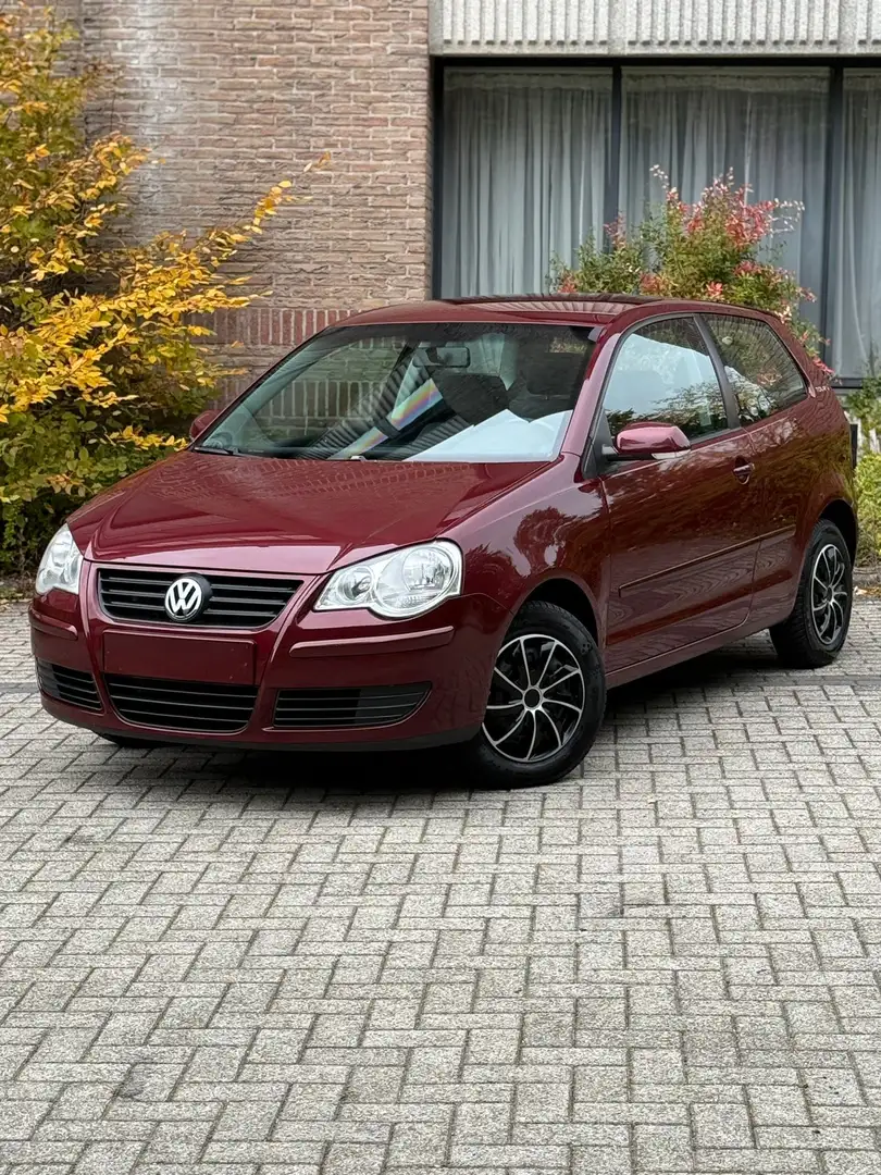 Volkswagen Polo VW Polo 1.2 Essence Airco CarPlay Édition TOUR Rood - 1