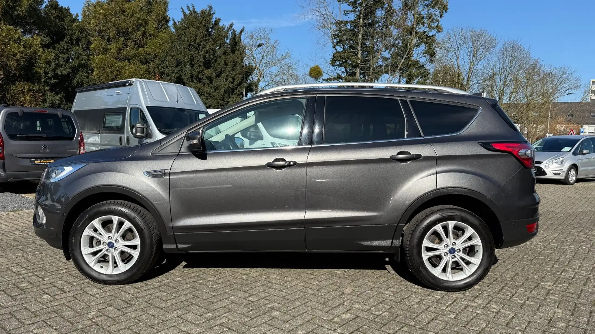 Ford Kuga 1.5 EcoBoost Titanium Design-Paket TTW SPUR Gris - 2