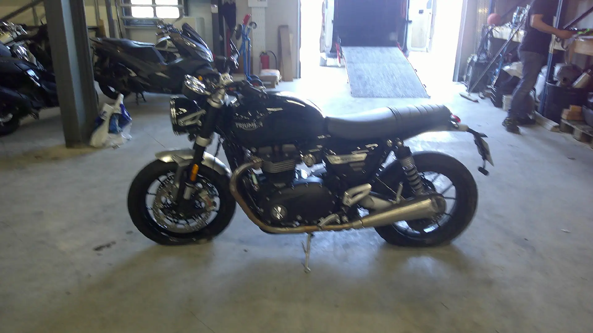 Triumph Speed Twin - 1