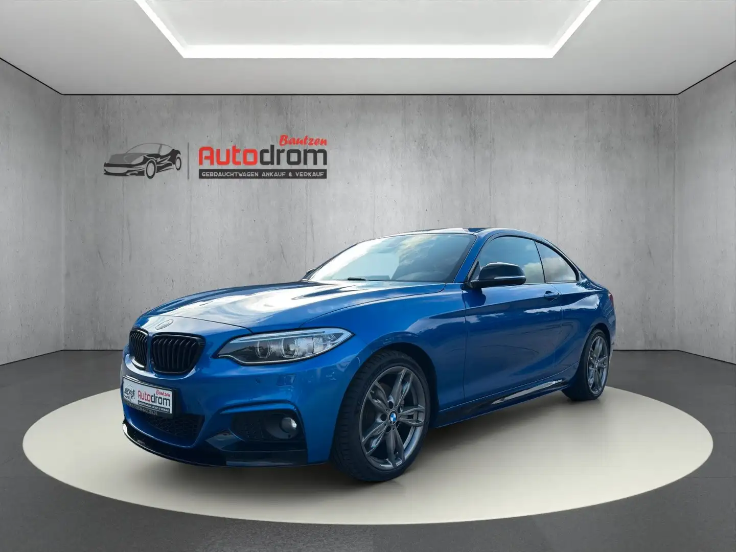 BMW 230 i xDrive M Performance Navi Leder Aut. Sitzh. Albastru - 1