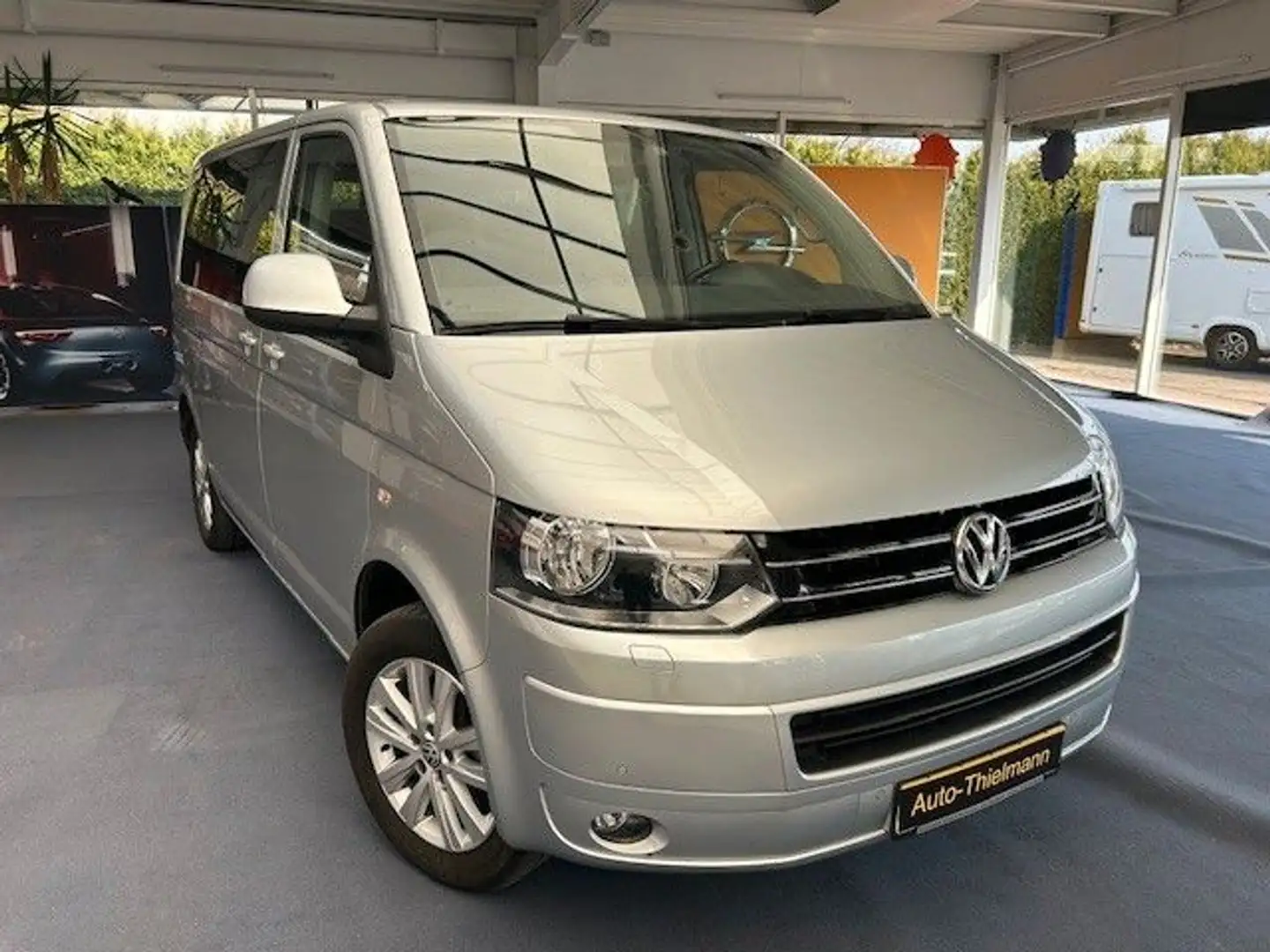 Volkswagen T5 Caravelle Comfortline 4Motion Argent - 2