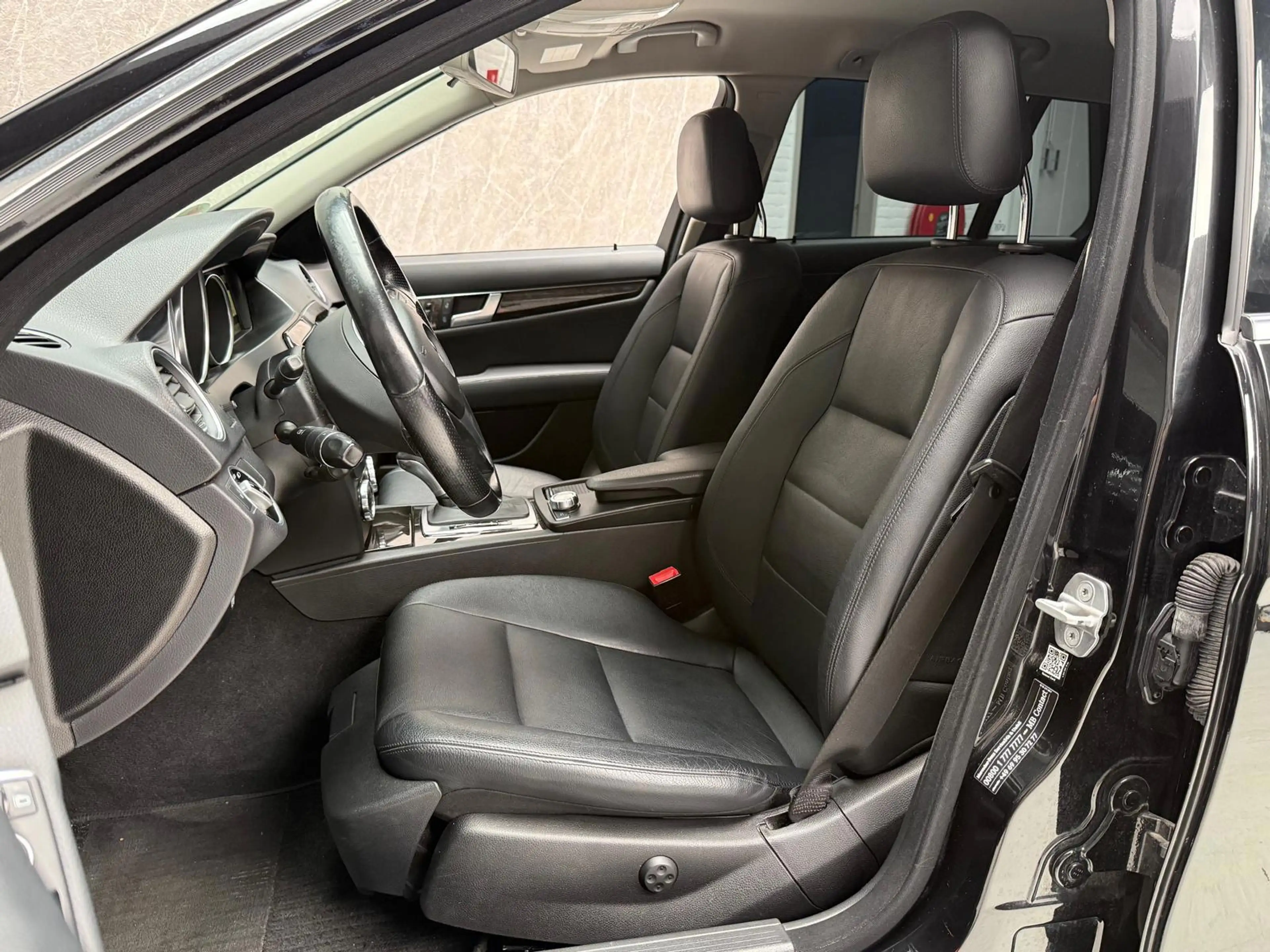 Mercedes-Benz C 350 Estate Avantarde 306 PK / Goed Onderh / Netjes — photo 12