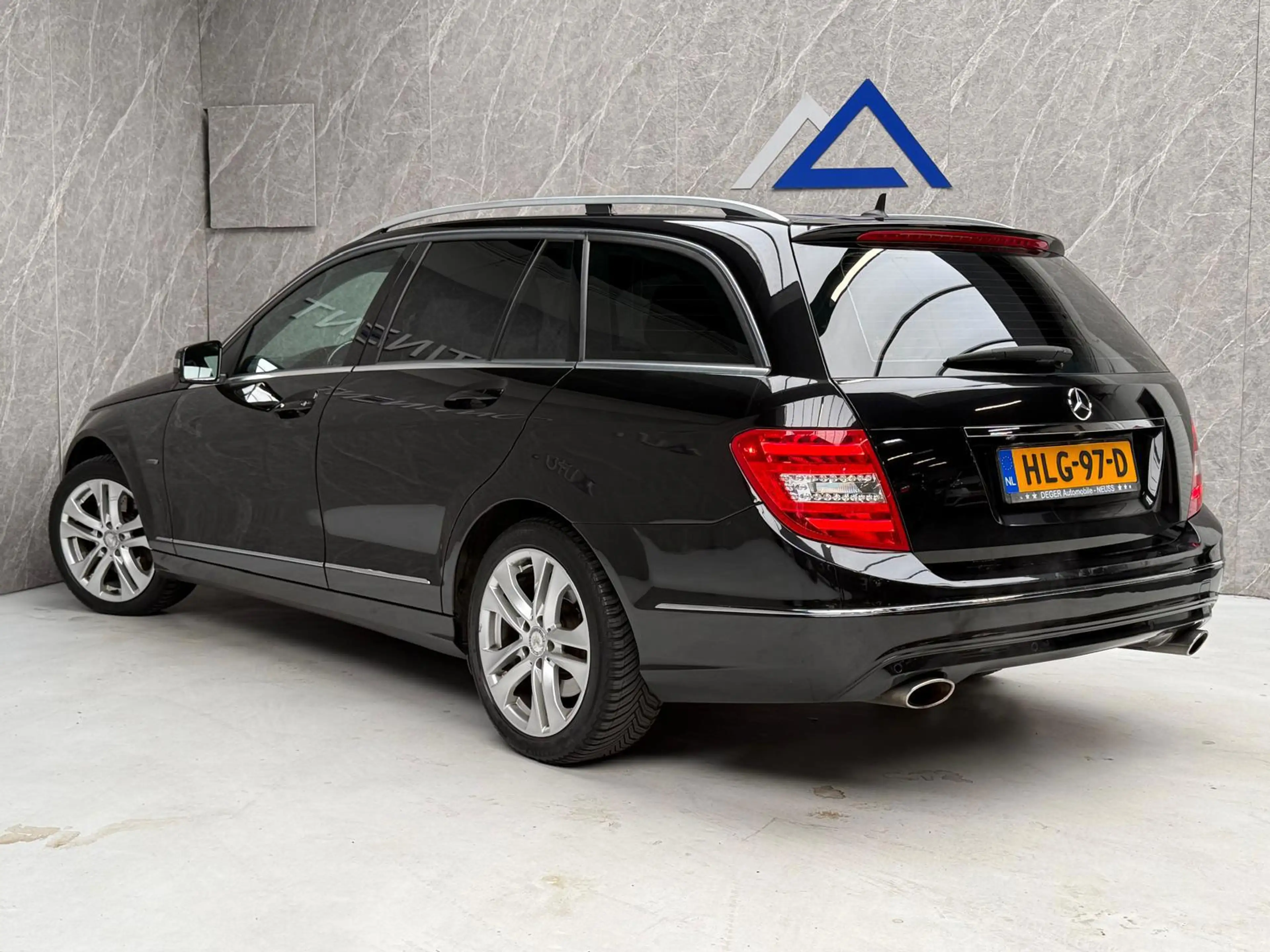 Mercedes-Benz C 350 Estate Avantarde 306 PK / Goed Onderh / Netjes — photo 3