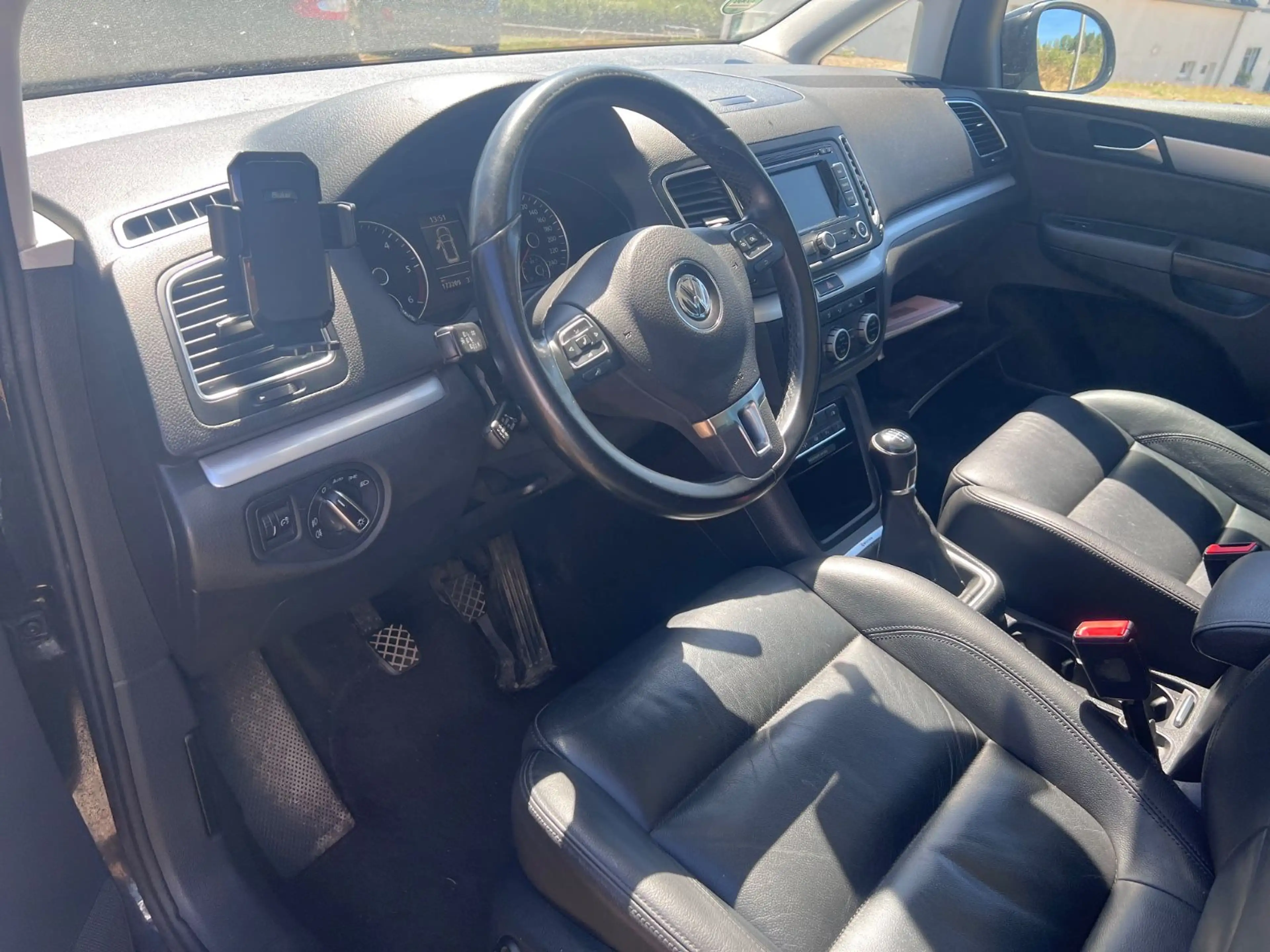 Volkswagen Sharan Highline BMT 4Motion leder Navi Xenon 7p — photo 13
