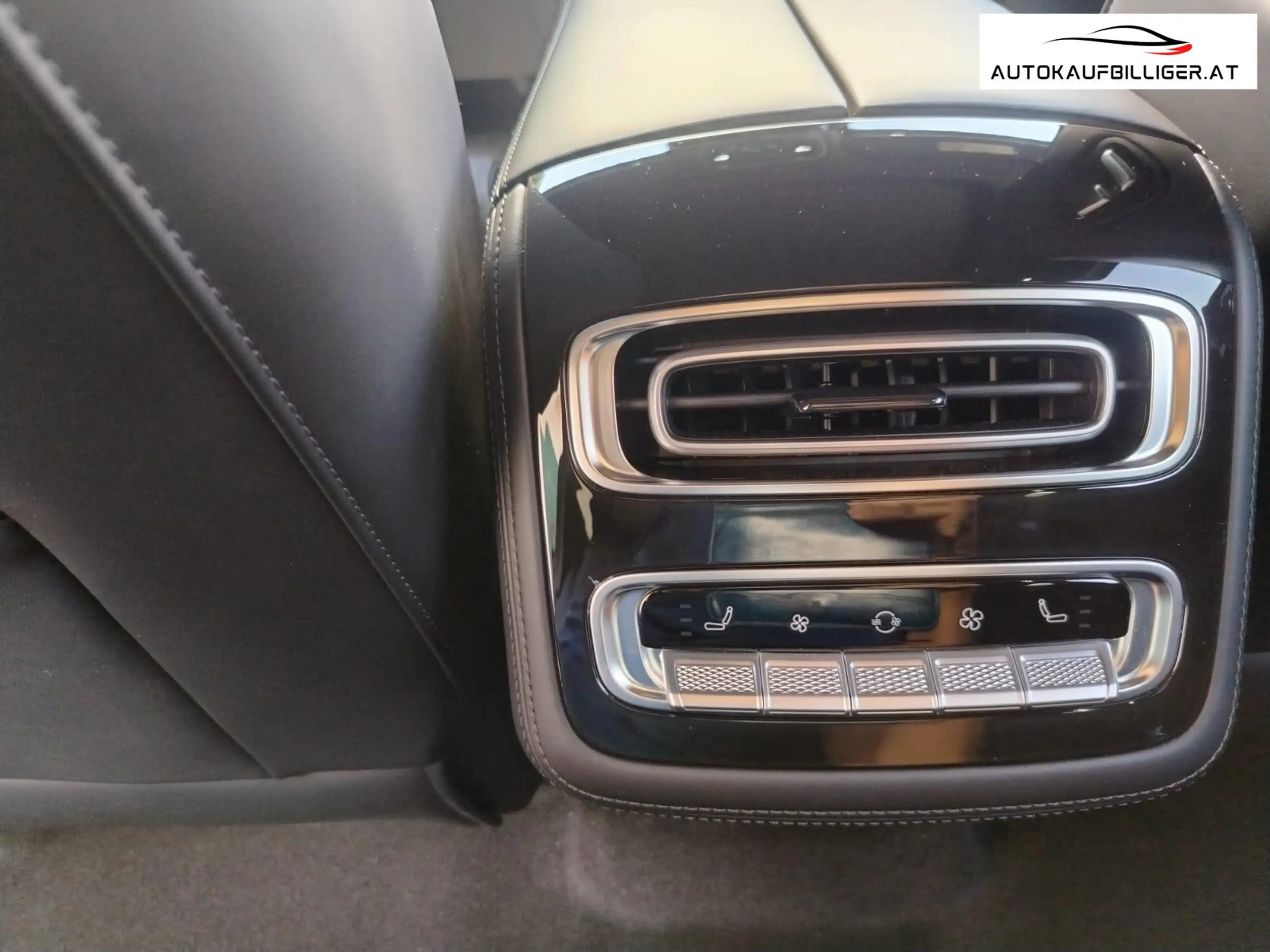 Omoda 9 1.5 PHEV Premium Line — photo 15